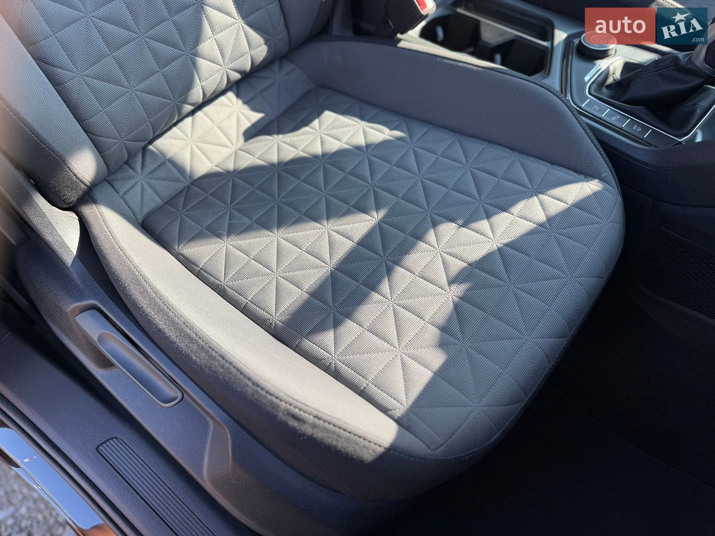 Volkswagen Tiguan 2021 VIN WVGZZZ5NZMW033791 фото оголошення 44 з 97