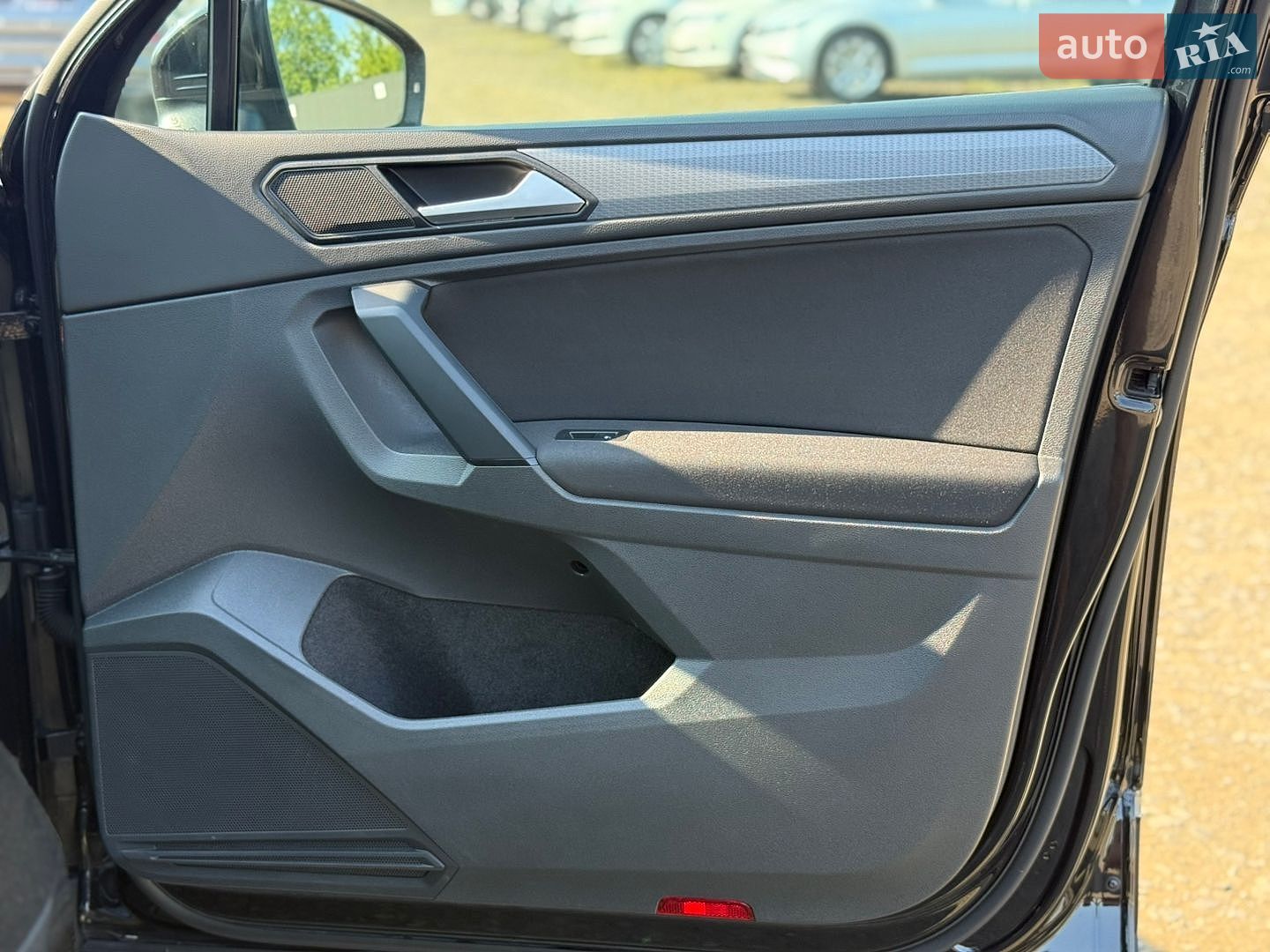 Volkswagen Tiguan 2021 VIN WVGZZZ5NZMW033791 фото оголошення 46 з 97