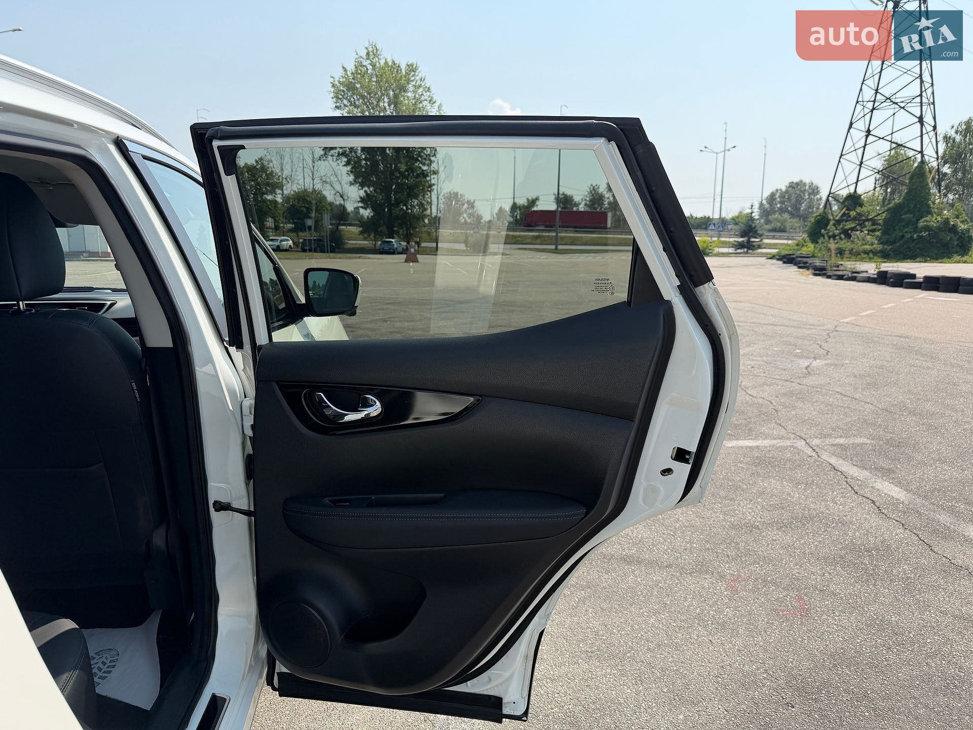Nissan Qashqai 2016 VIN SJNFDAJ11U1829193 фото оголошення 26 з 141