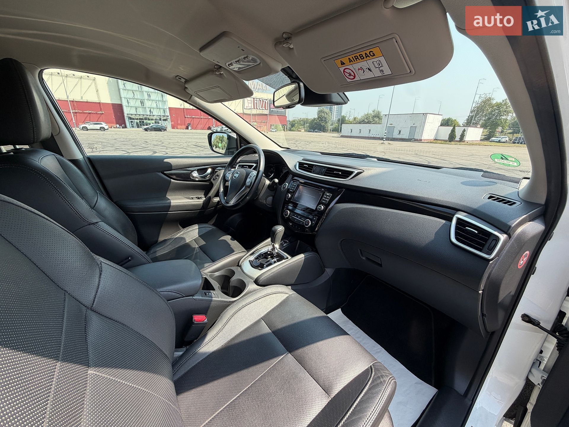 Nissan Qashqai 2016 VIN SJNFDAJ11U1829193 фото оголошення 23 з 141