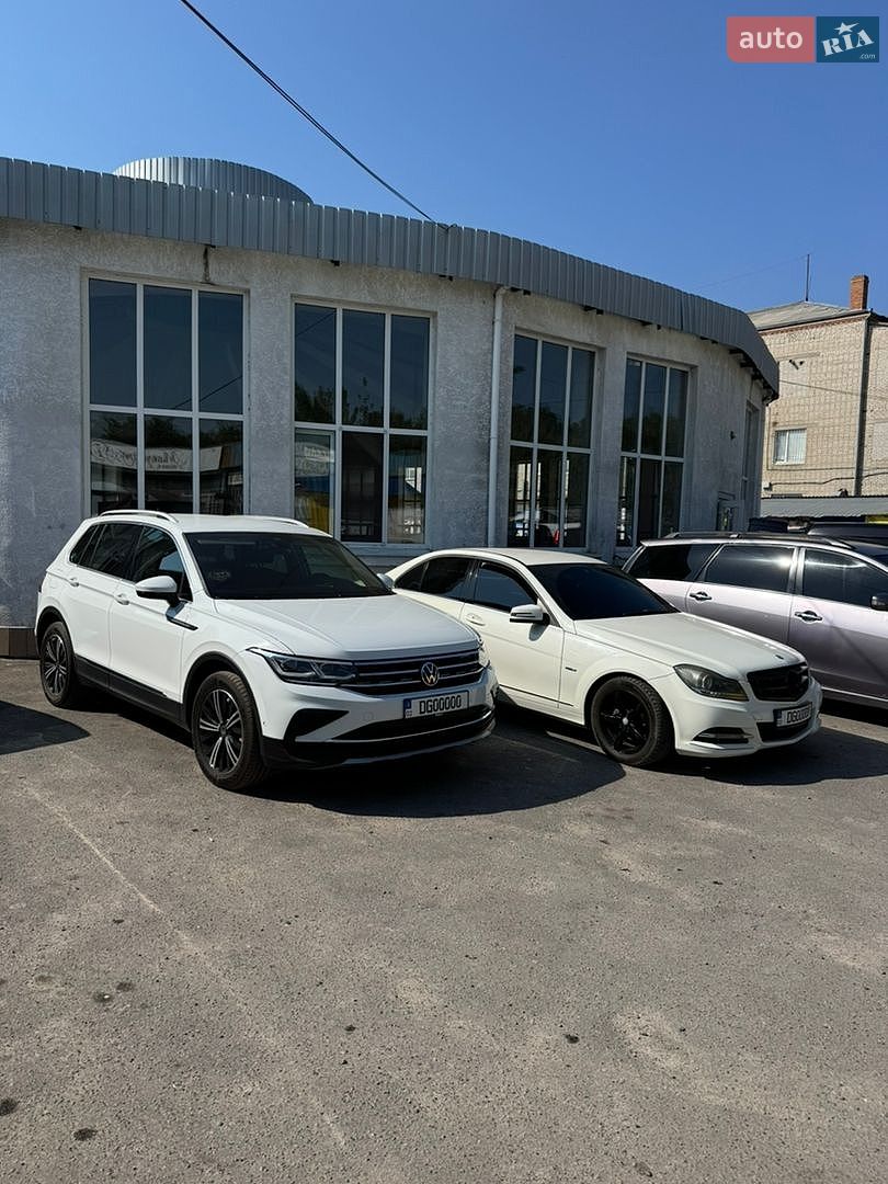 Mercedes-Benz C-Class 2011 VIN WDD2040491A651153 фото оголошення 257 з 260