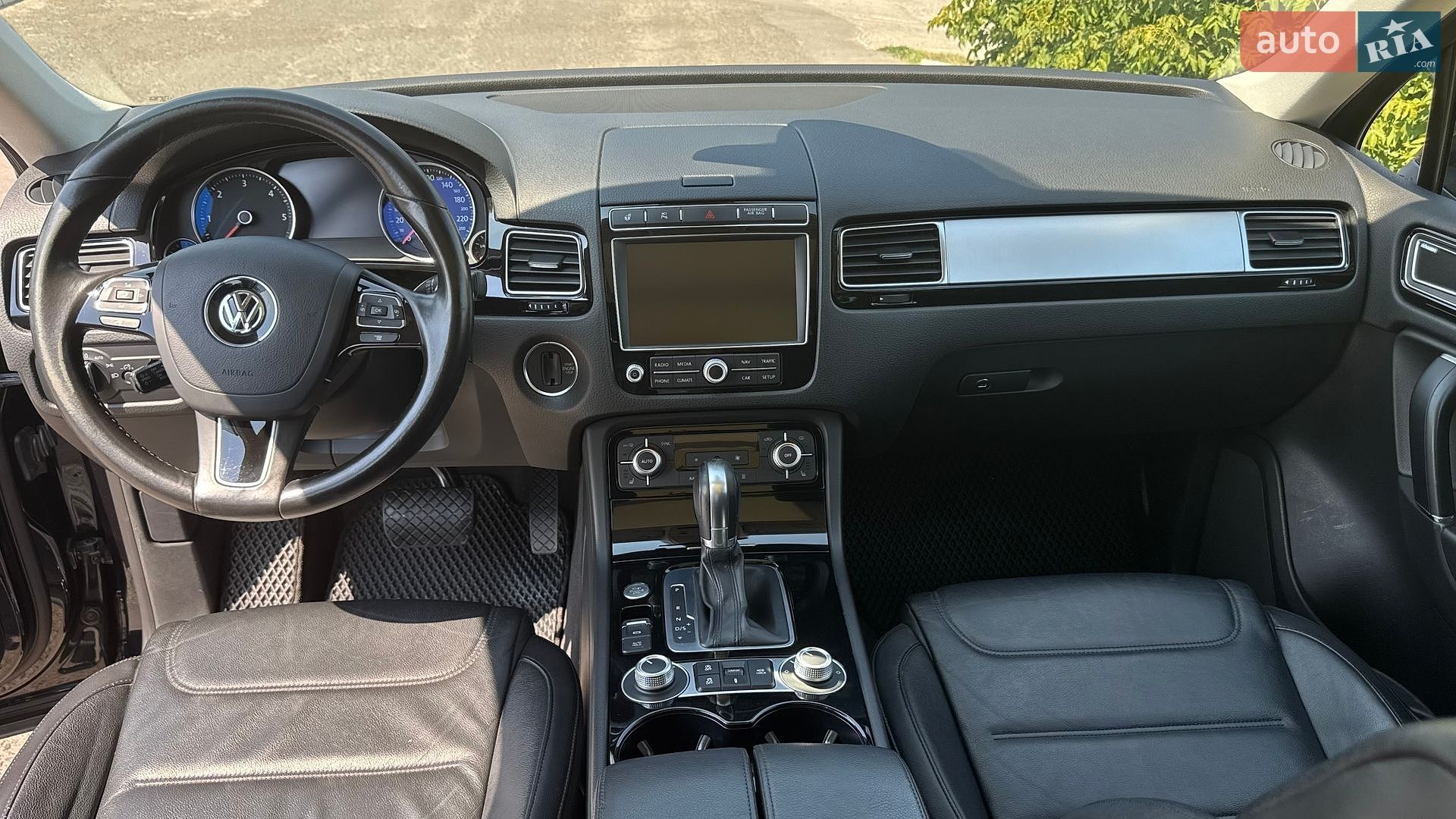 Volkswagen Touareg 2015 VIN WVGZZZ7PZFD025424 фото оголошення 9 з 21
