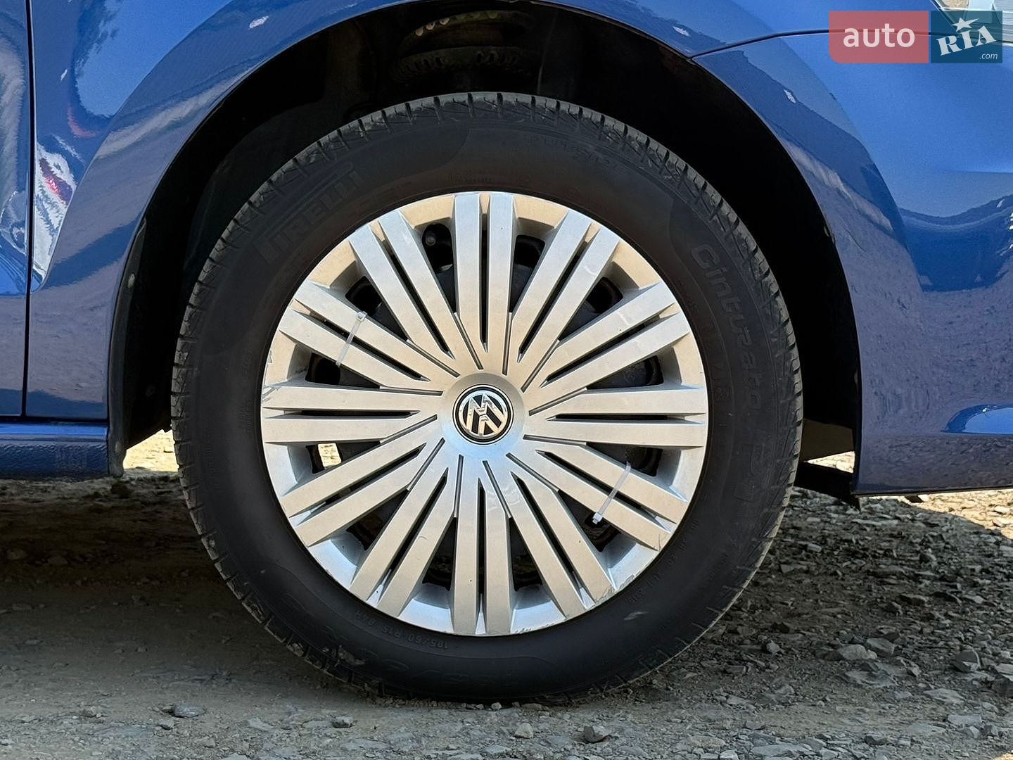 Volkswagen Polo 2018 VIN XW8ZZZ61ZJG066223 фото оголошення 15 з 50