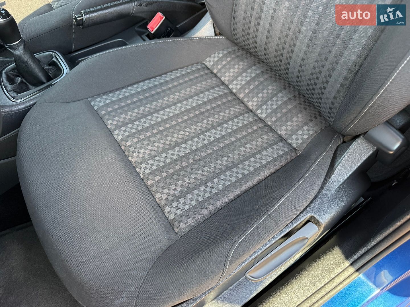 Volkswagen Polo 2018 VIN XW8ZZZ61ZJG066223 фото оголошення 19 з 50