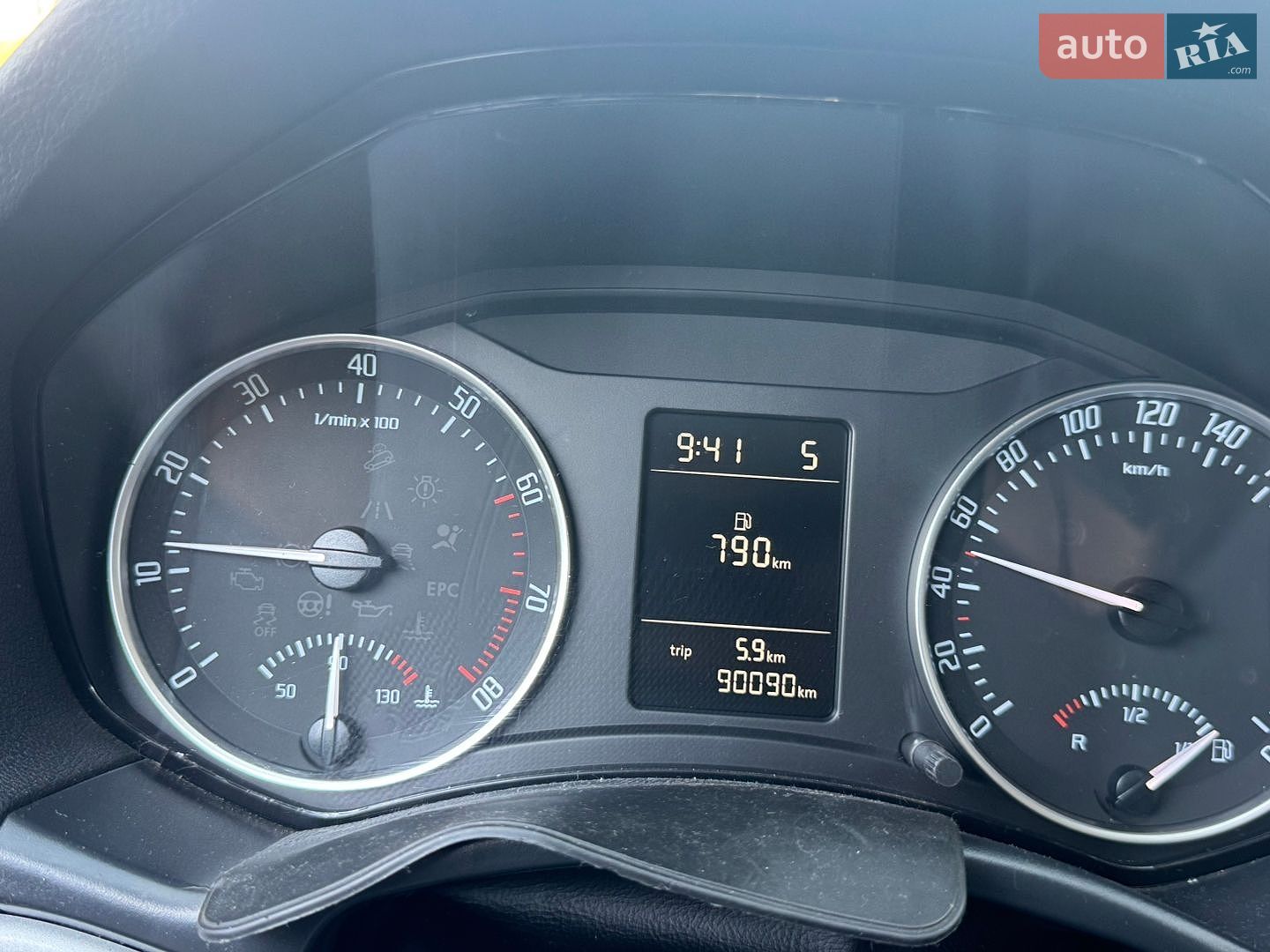 Skoda Octavia 2012 VIN Y6UCK41Z5CB157625 фото оголошення 2 з 4
