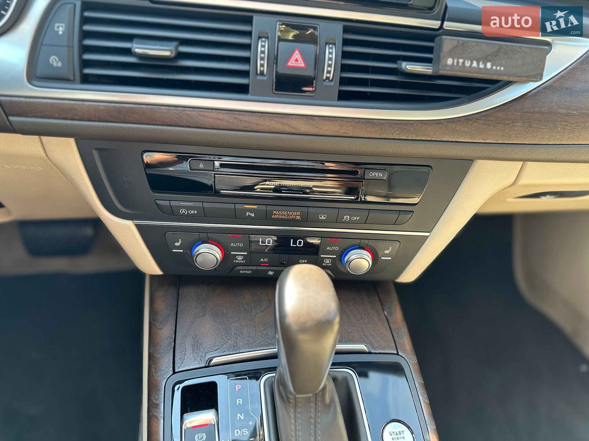 Audi A6 2015 VIN WAUFGAFCXGN066630 фото оголошення 24 з 25
