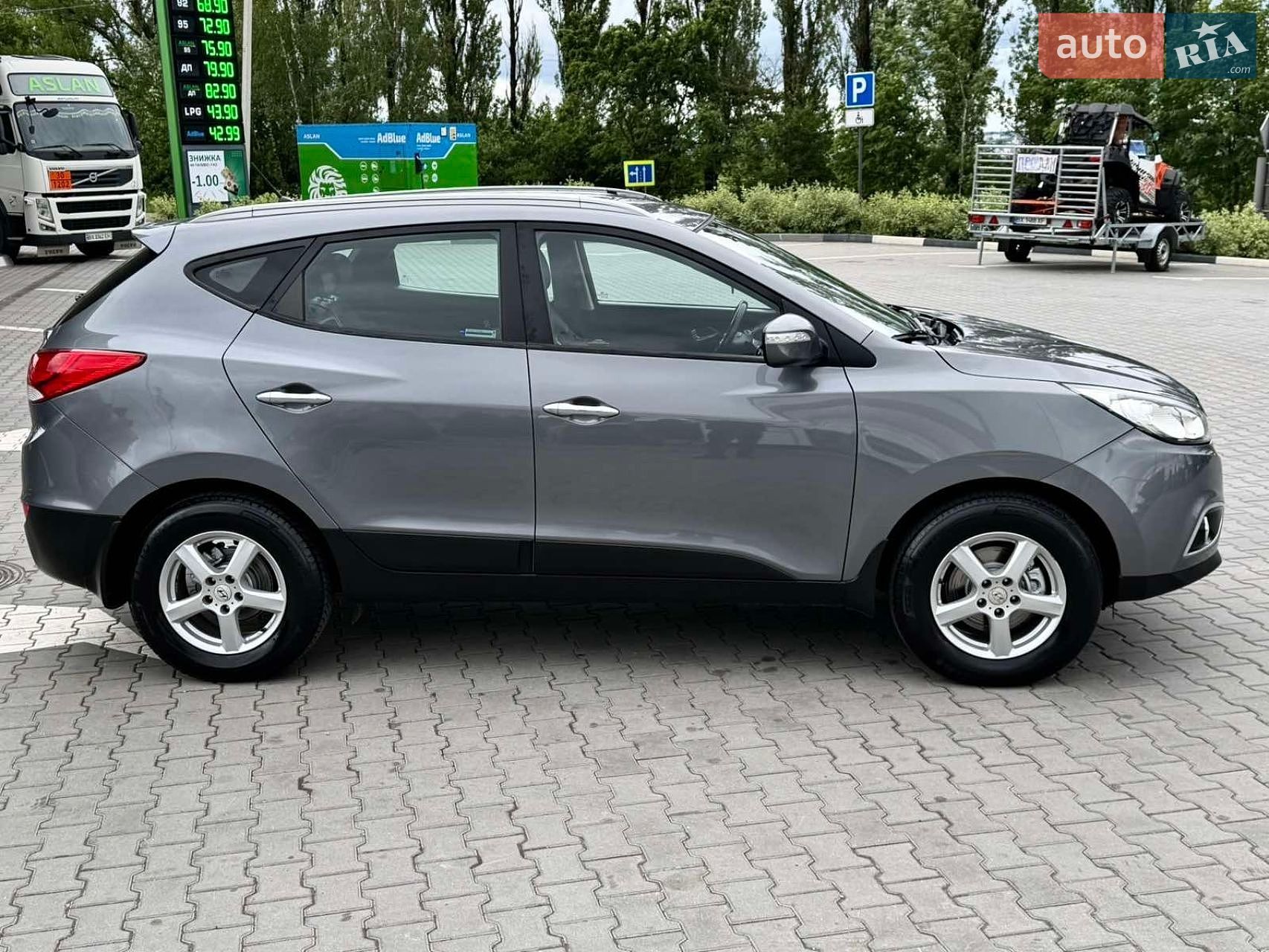 Hyundai ix35 2011 VIN TMAJU81UACJ230584 фото оголошення 17 з 53
