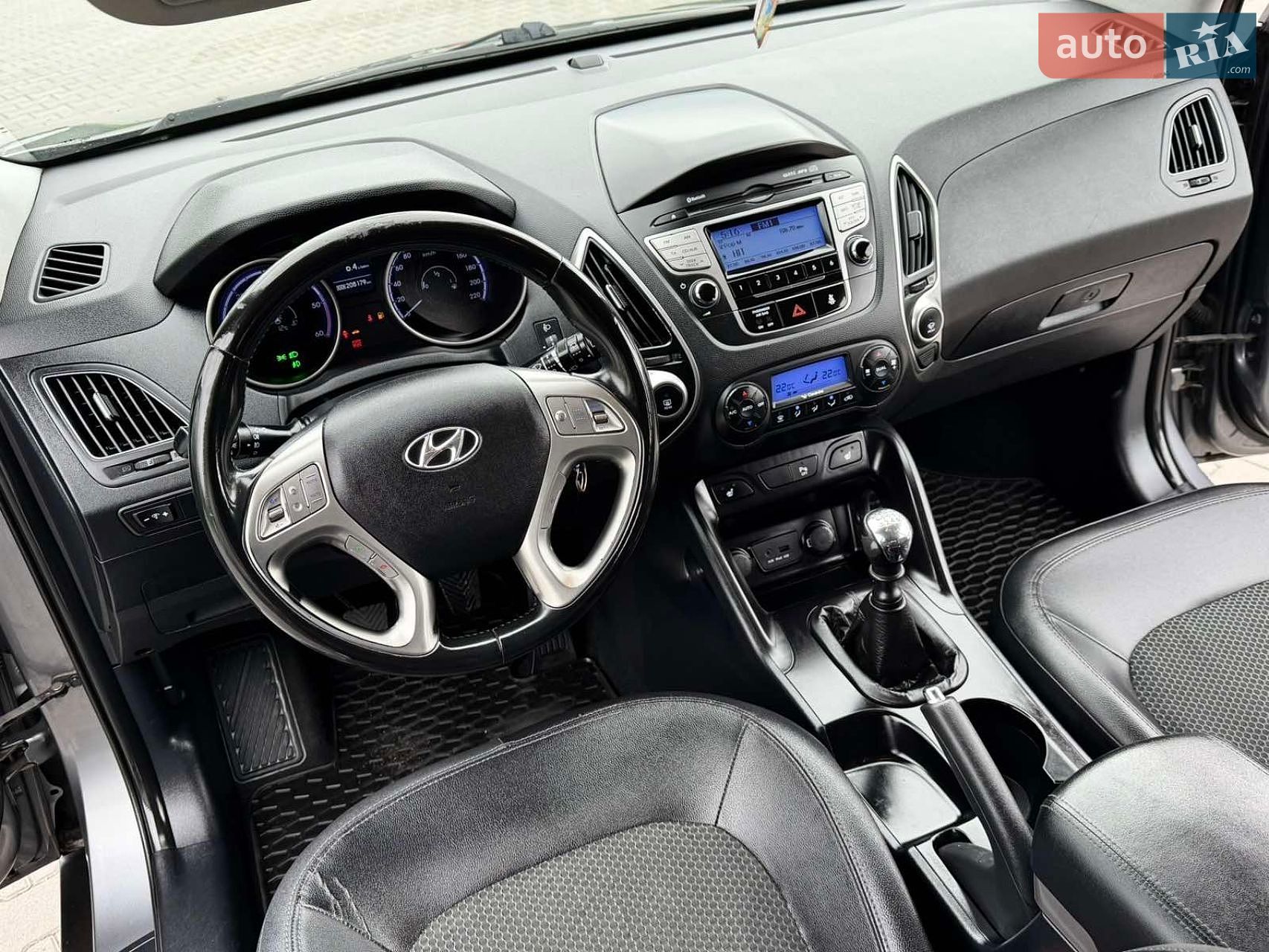 Hyundai ix35 2011 VIN TMAJU81UACJ230584 фото оголошення 32 з 53
