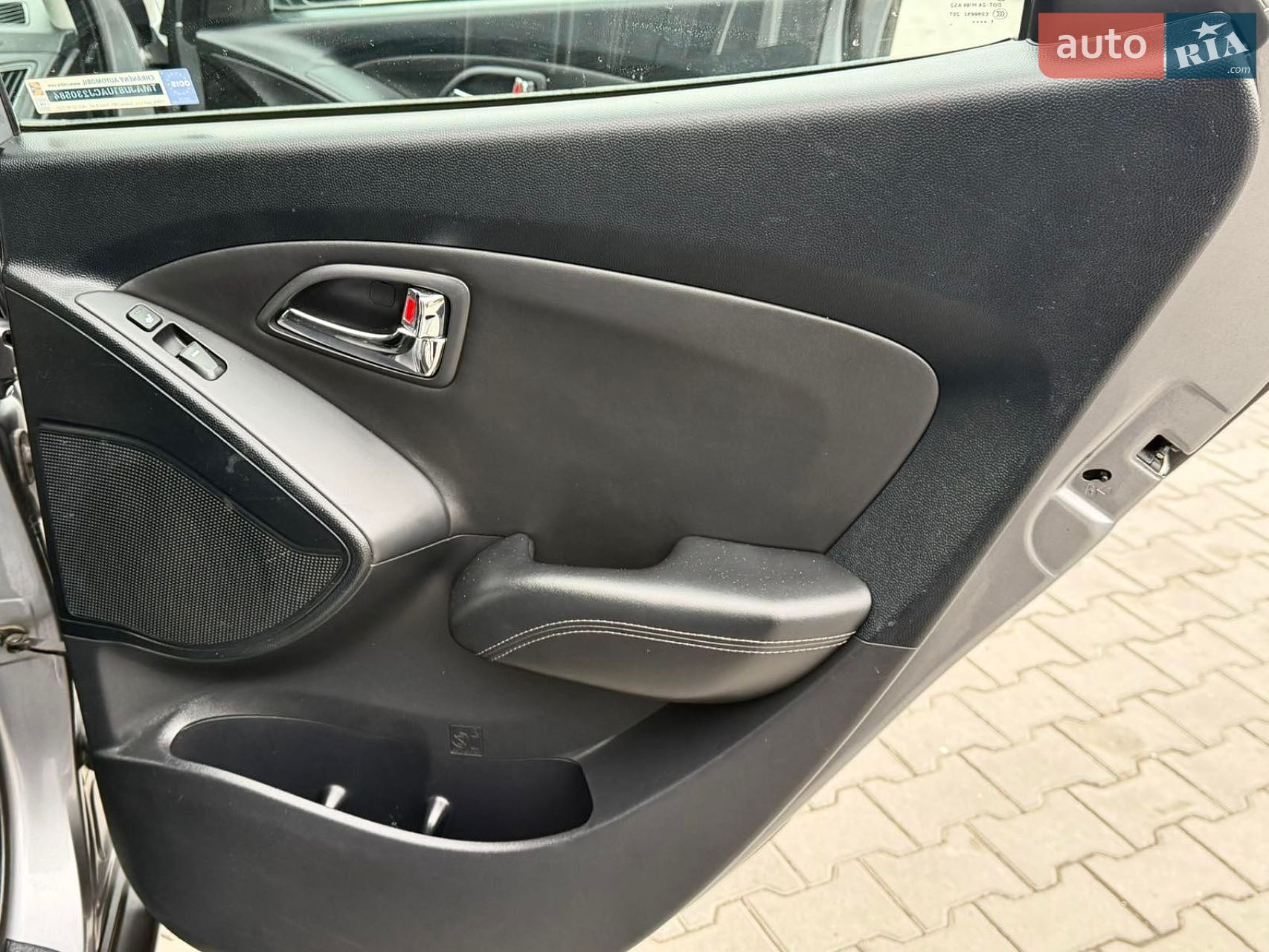 Hyundai ix35 2011 VIN TMAJU81UACJ230584 фото оголошення 40 з 53