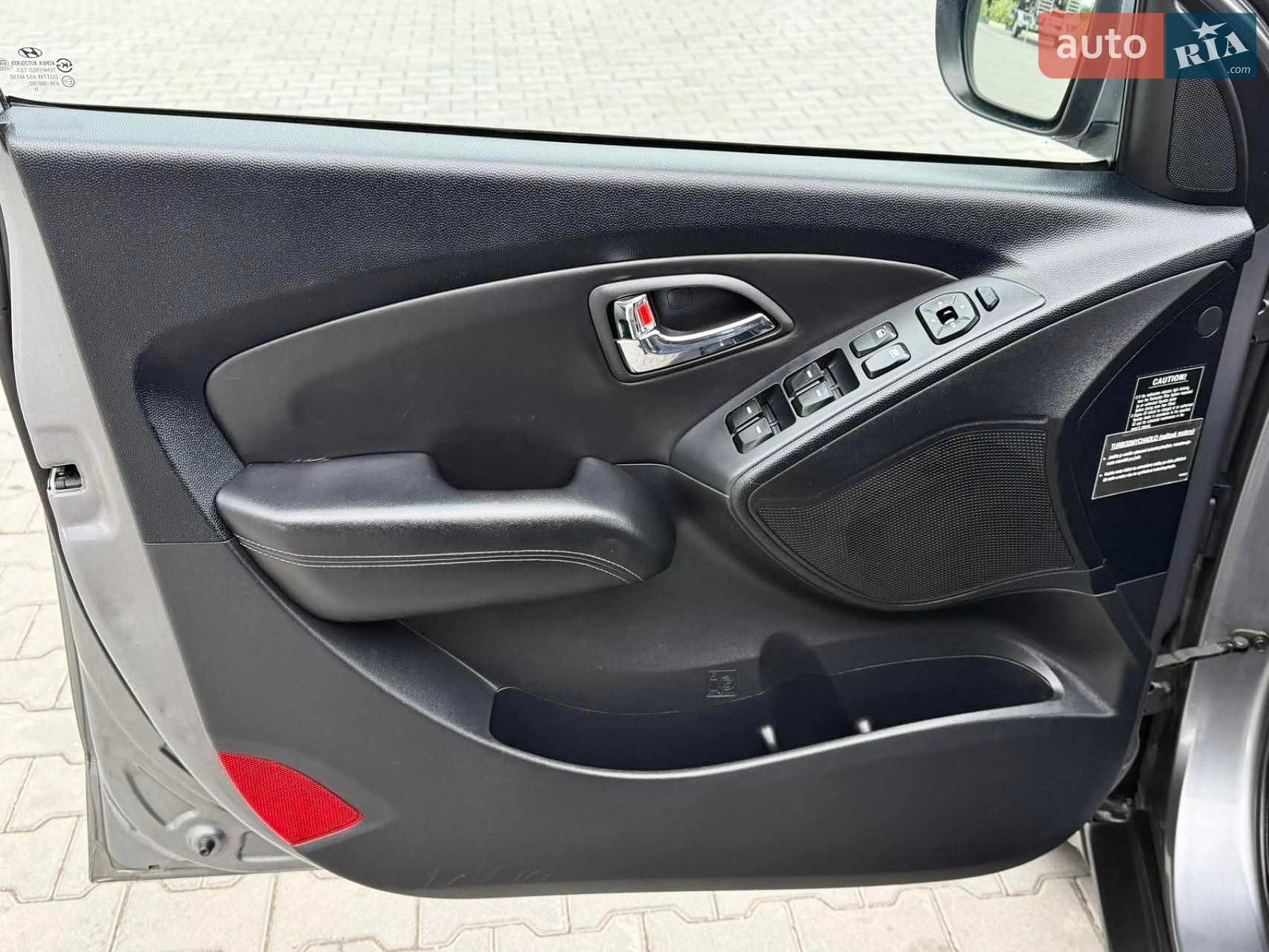 Hyundai ix35 2011 VIN TMAJU81UACJ230584 фото оголошення 49 з 53