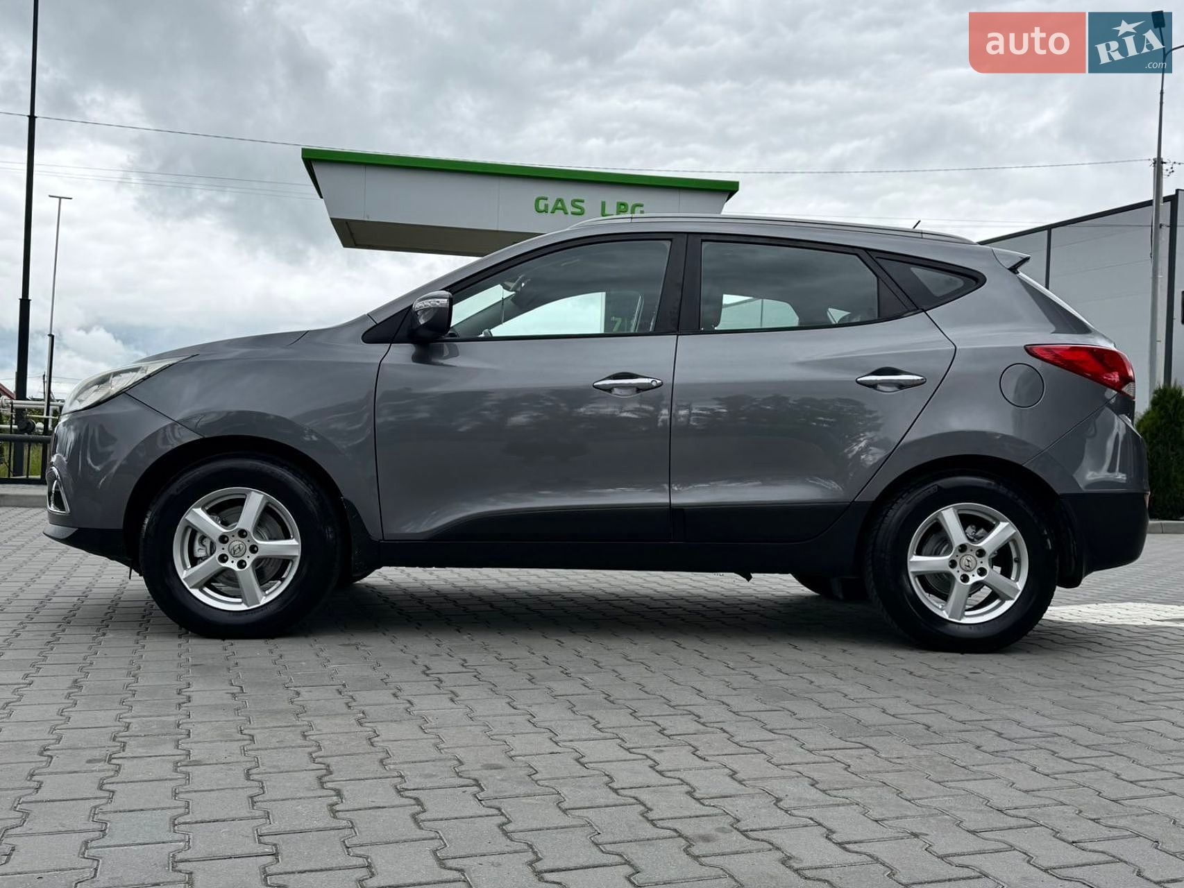 Hyundai ix35 2011 VIN TMAJU81UACJ230584 фото оголошення 53 з 53