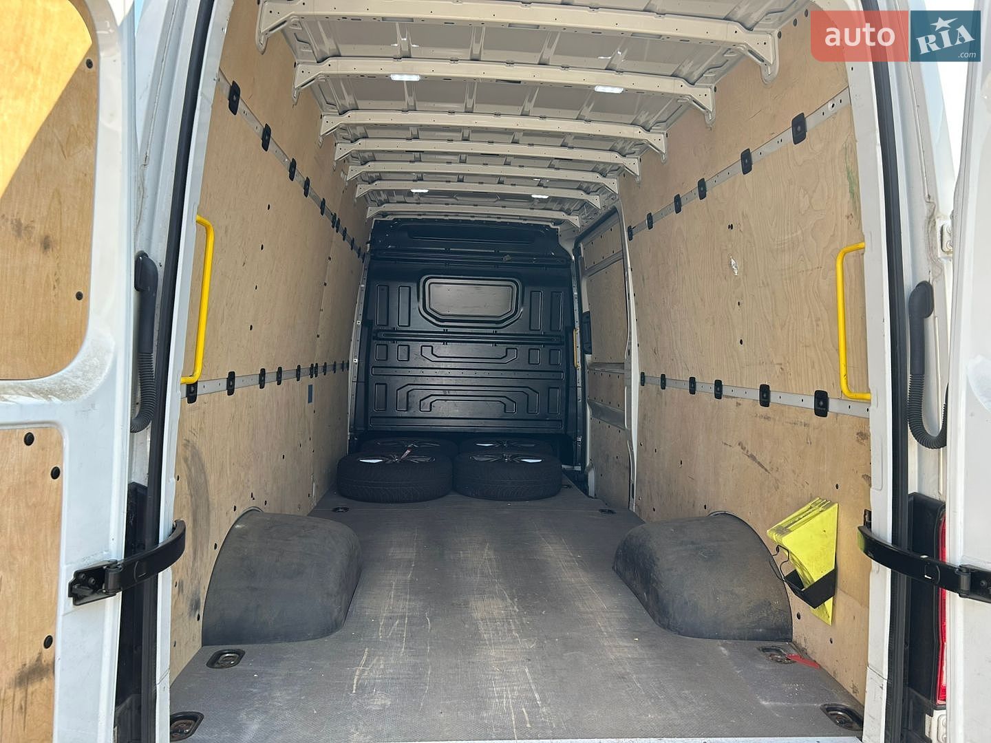 Volkswagen Crafter 2020 VIN WV1ZZZSYZL9023643 фото оголошення 18 з 32