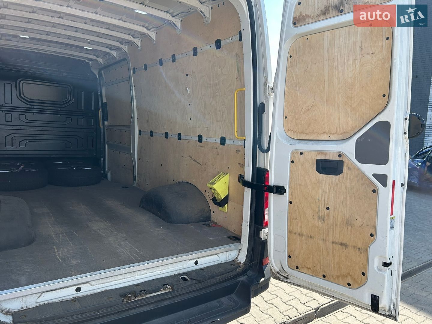 Volkswagen Crafter 2020 VIN WV1ZZZSYZL9023643 фото оголошення 20 з 32
