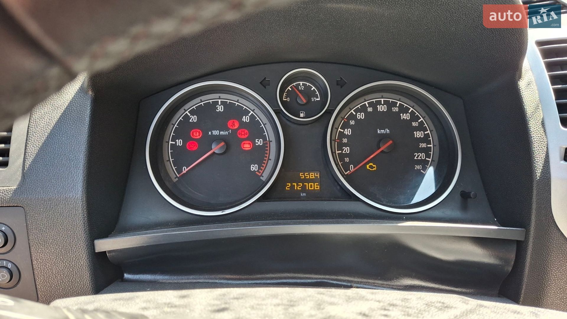 Opel Zafira 2012 VIN W0L0AHM75C2046840 фото оголошення 15 з 18