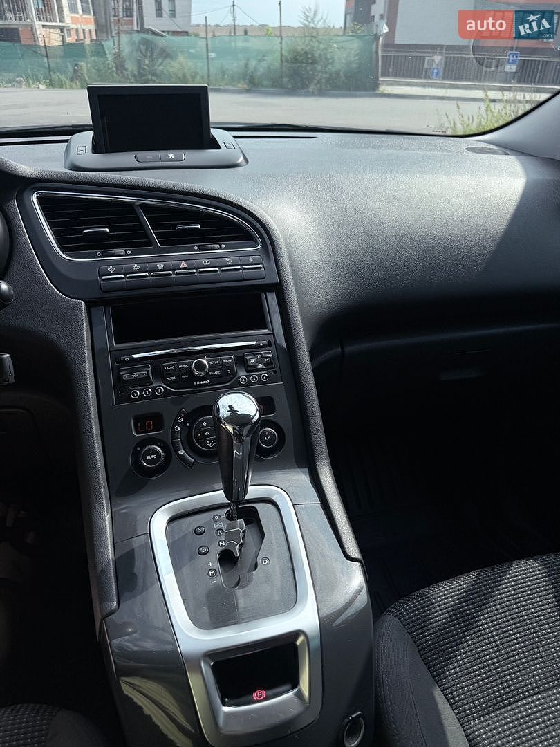 Peugeot 5008 2016 VIN VF30EBHZTGS039116 фото оголошення 7 з 15