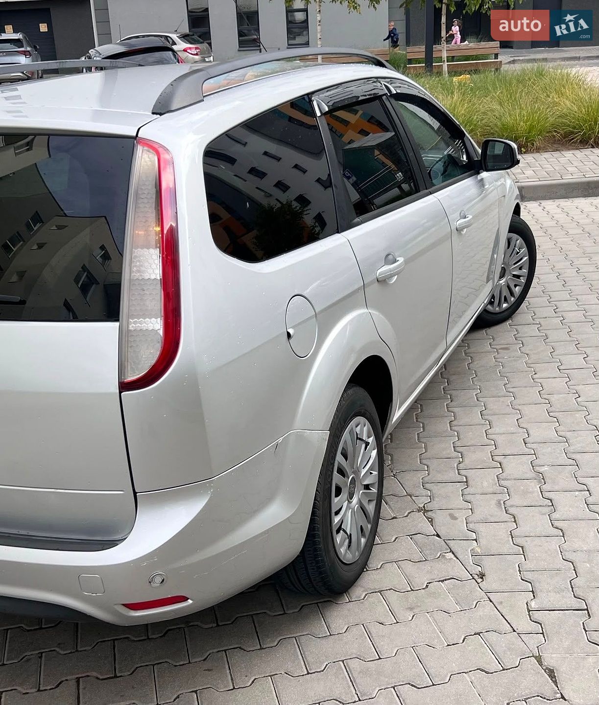Ford Focus 2010 VIN WF0SXXGCDSAY63583 фото оголошення 9 з 27