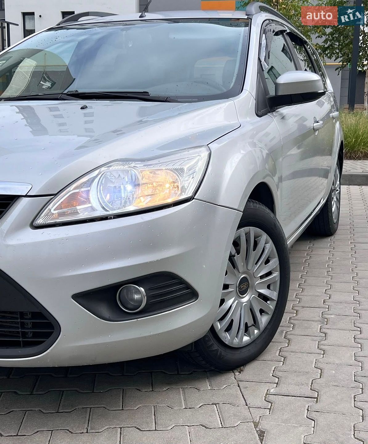 Ford Focus 2010 VIN WF0SXXGCDSAY63583 фото оголошення 6 з 27