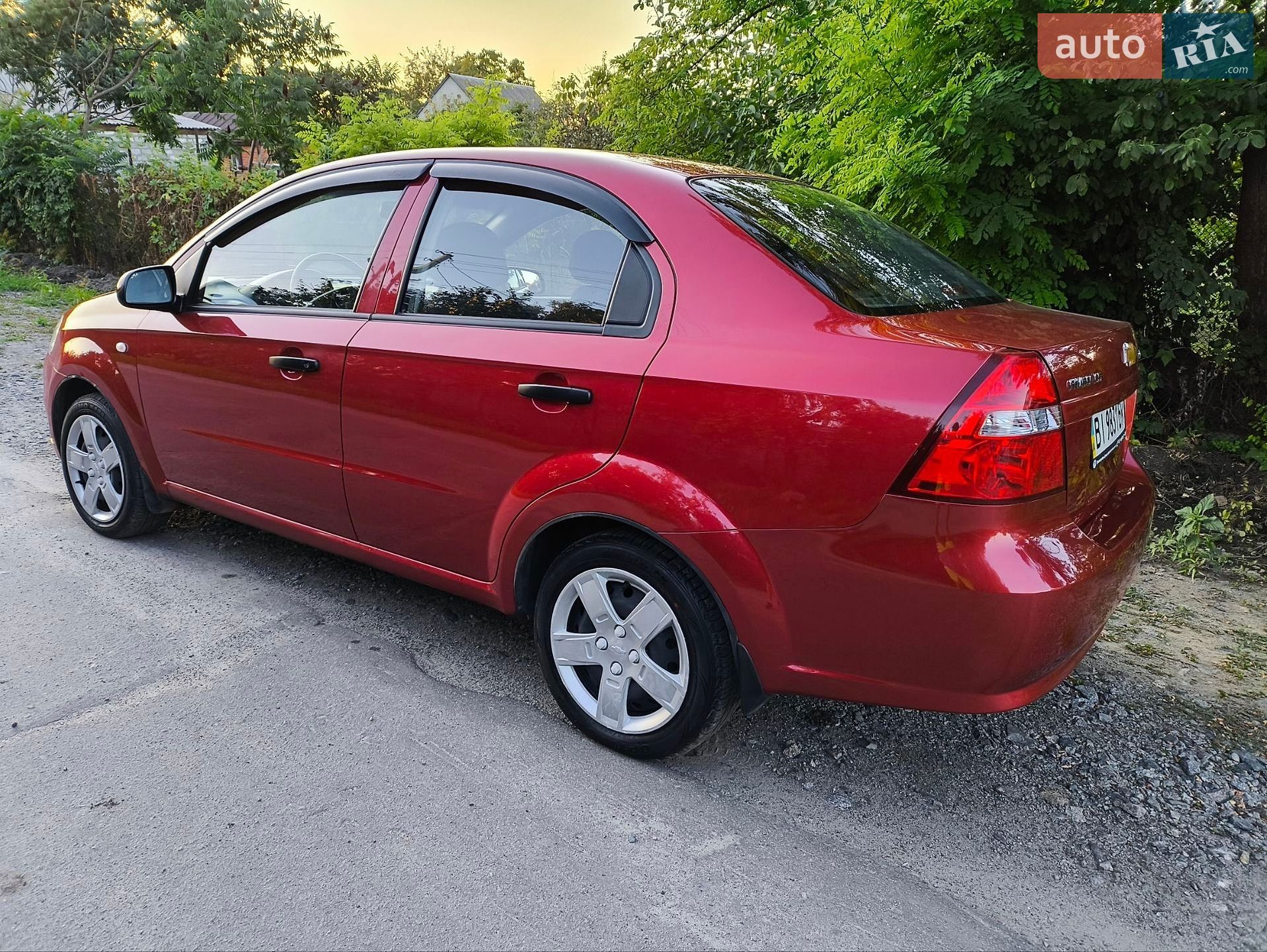 Chevrolet Aveo 2011 VIN KL1SF69YEBB280331 фото оголошення 6 з 37