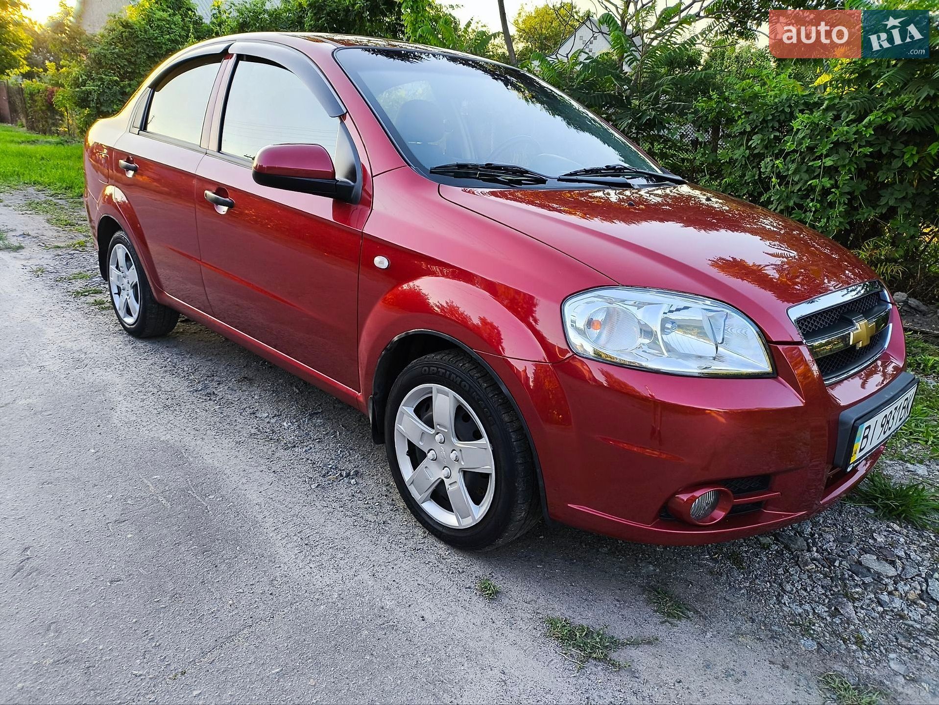 Chevrolet Aveo 2011 VIN KL1SF69YEBB280331 фото оголошення 2 з 37