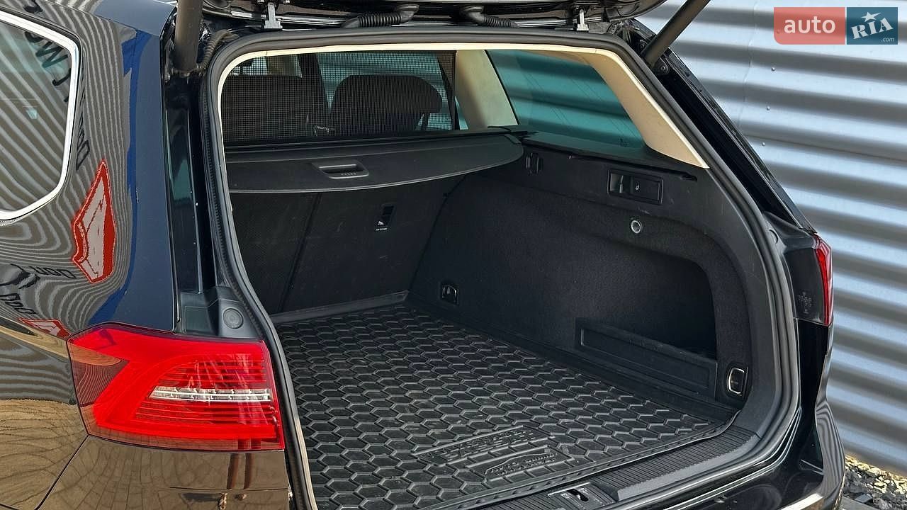 Volkswagen Passat 2016 VIN WVWZZZ3CZHE060704 фото оголошення 28 з 29