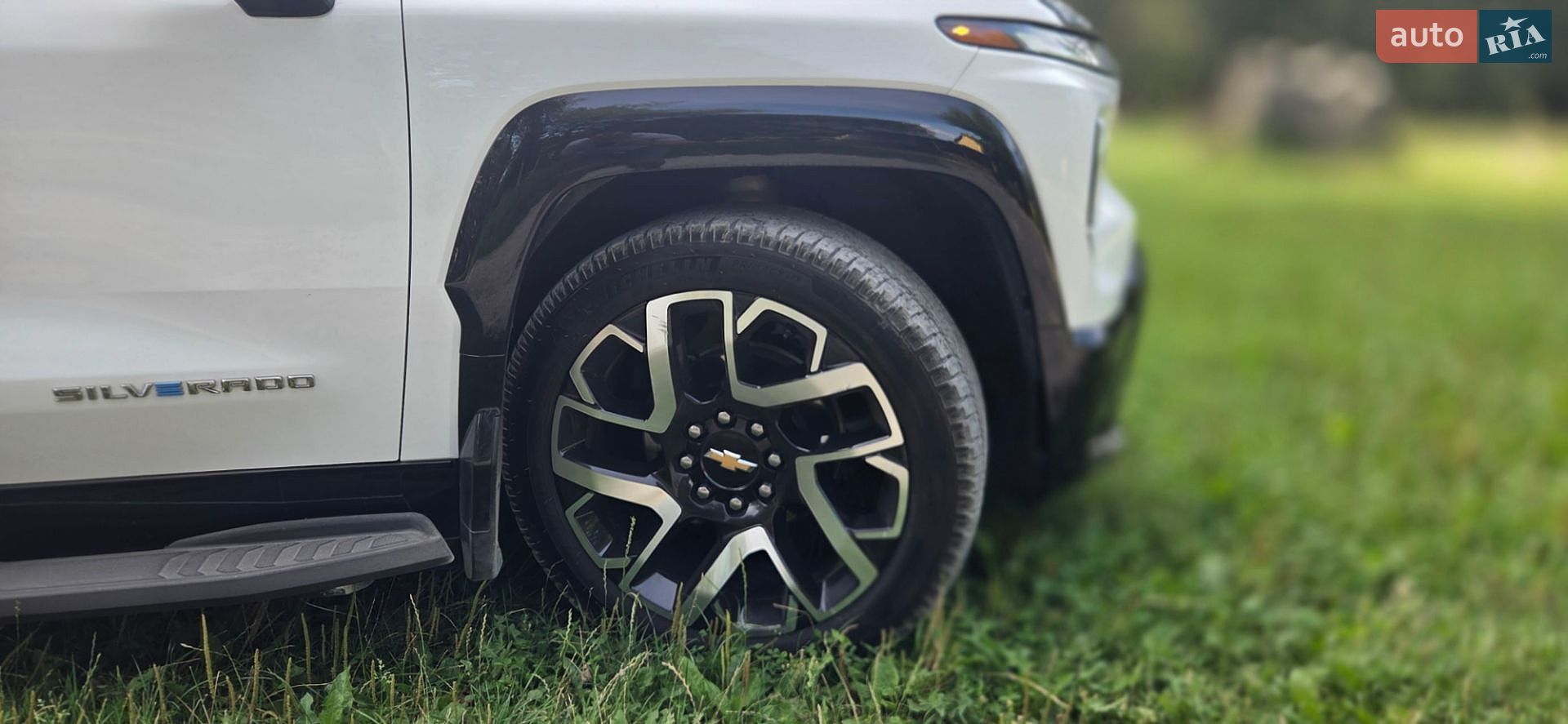 Chevrolet Silverado EV 2024 VIN 1GC40ZEL9RU301784 фото оголошення 12 з 33