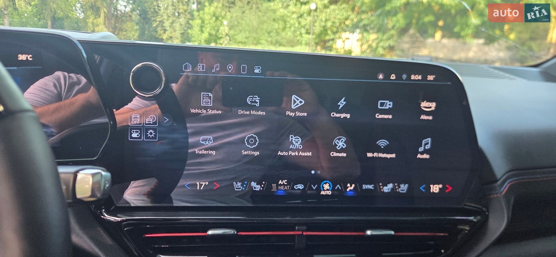 Chevrolet Silverado EV 2024 VIN 1GC40ZEL9RU301784 фото оголошення 14 з 33