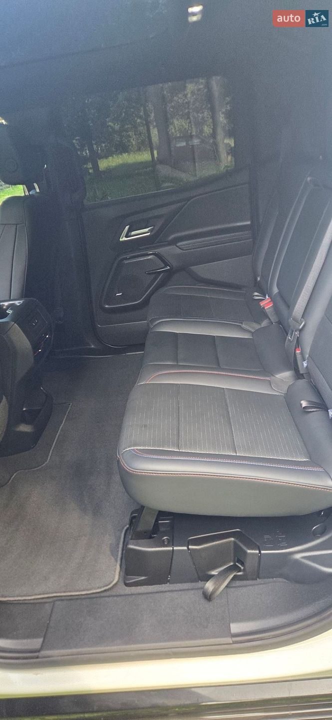 Chevrolet Silverado EV 2024 VIN 1GC40ZEL9RU301784 фото оголошення 19 з 33