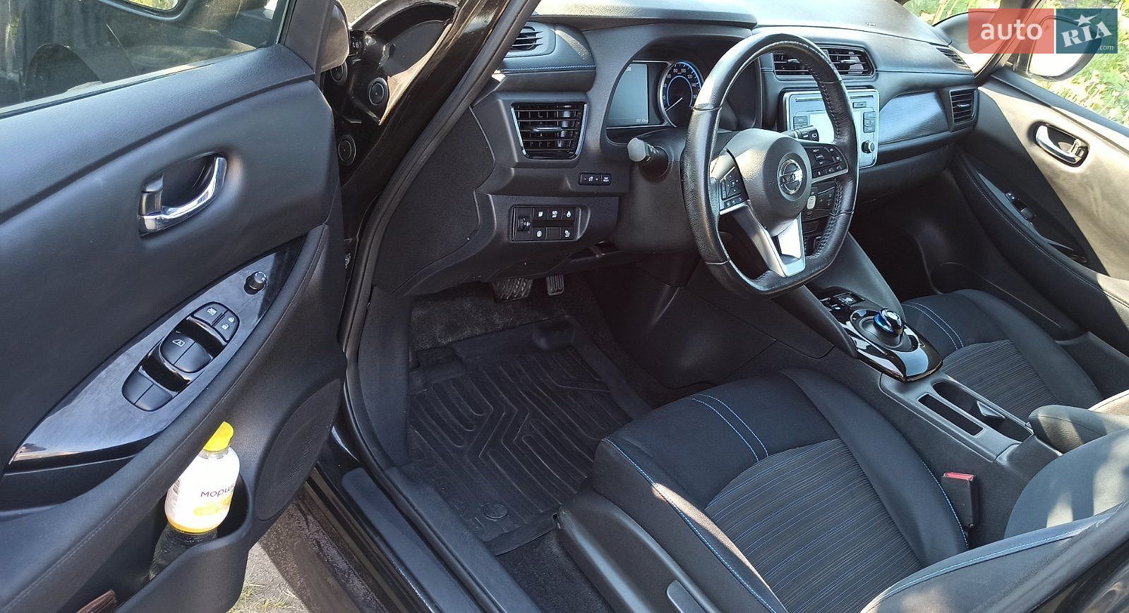 Nissan Leaf 2018 VIN SJNFAAZE1U0000996 фото оголошення 8 з 17
