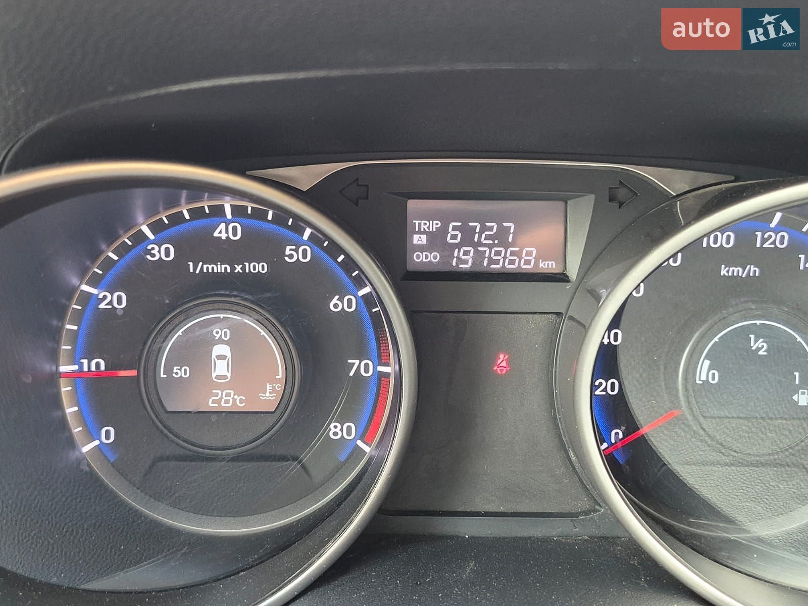 Hyundai ix35 2011 VIN U5YZT81BABL007934 фото оголошення 7 з 20