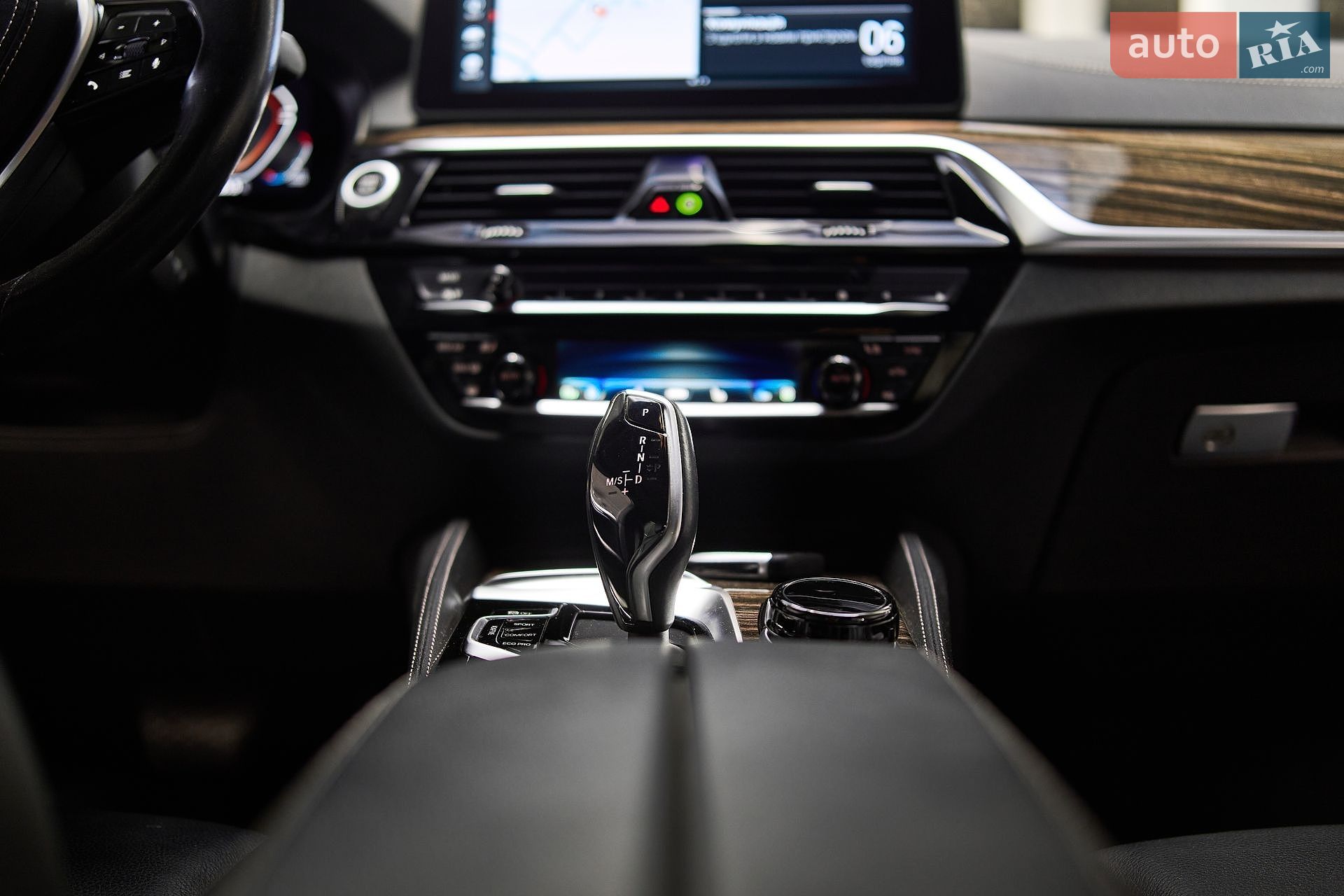BMW 5 Series 2021 VIN WBA11AH060CH59844 фото оголошення 34 з 78