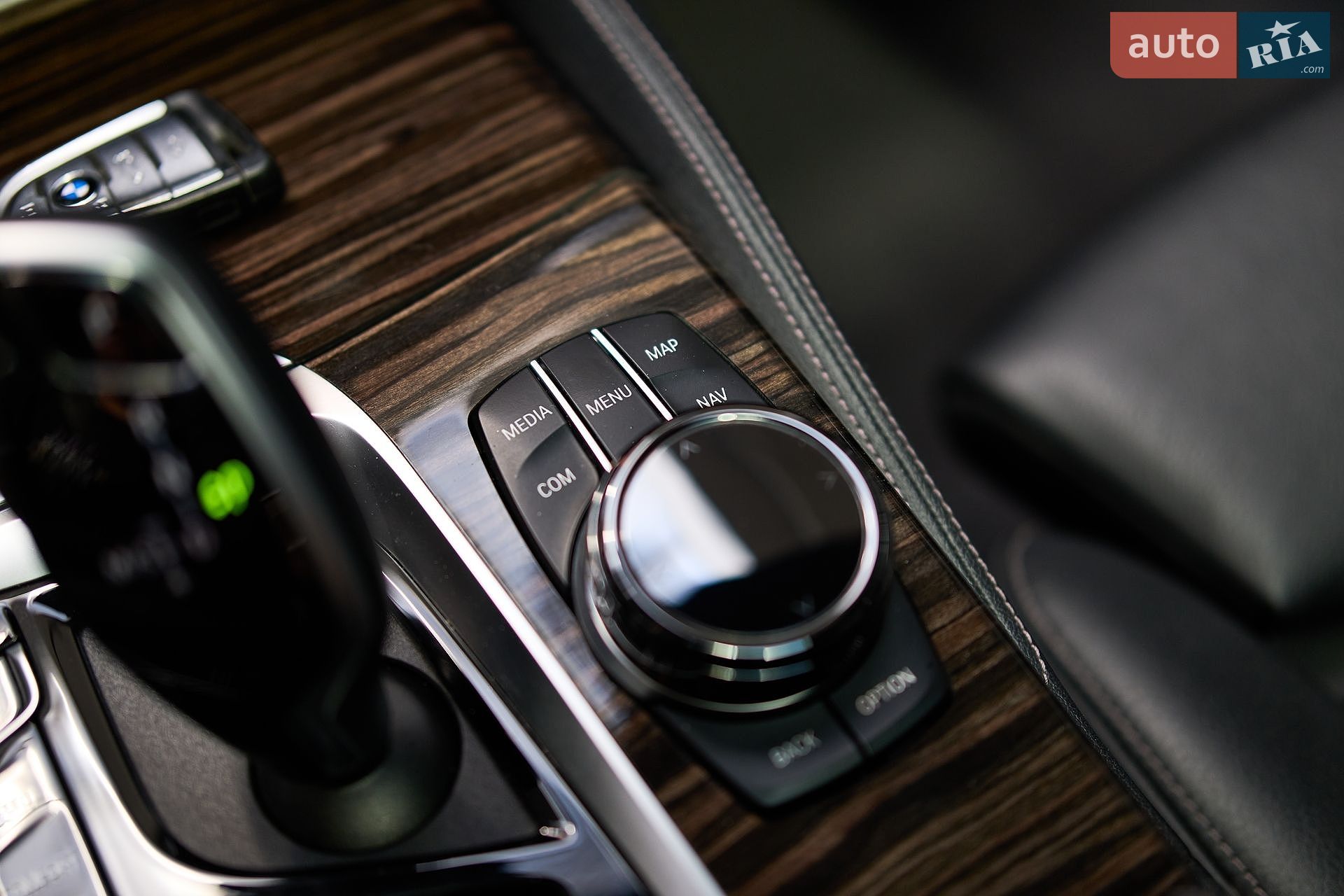 BMW 5 Series 2021 VIN WBA11AH060CH59844 фото оголошення 38 з 78