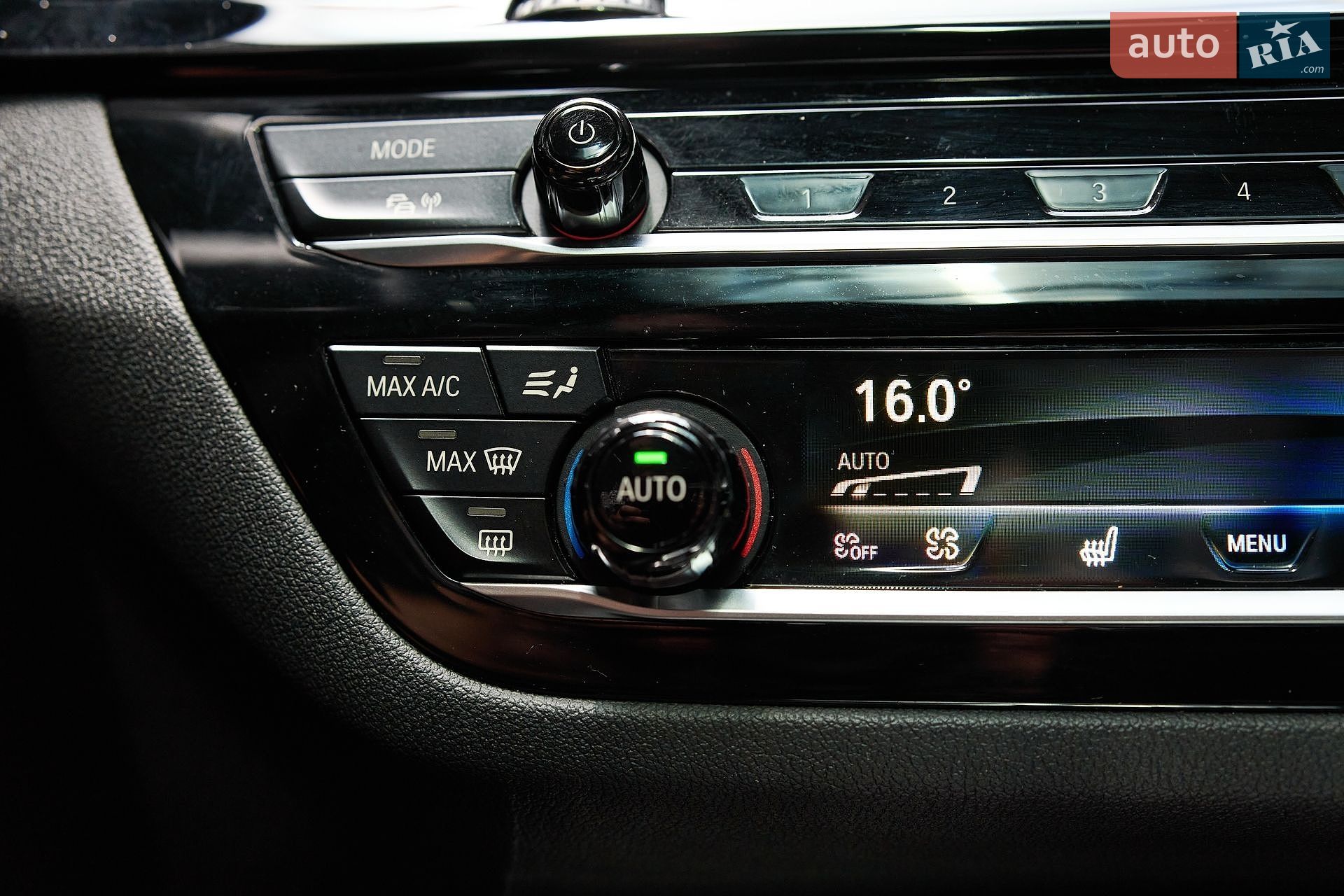 BMW 5 Series 2021 VIN WBA11AH060CH59844 фото оголошення 40 з 78
