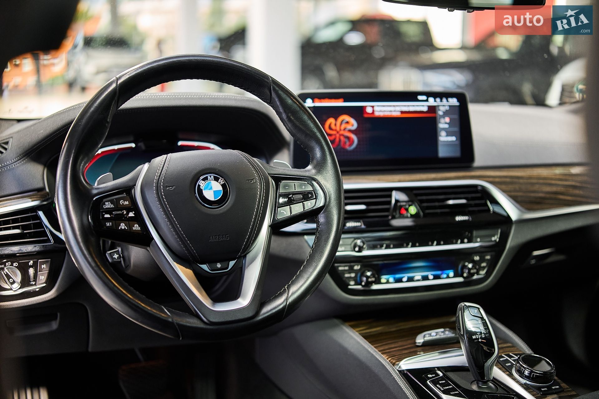 BMW 5 Series 2021 VIN WBA11AH060CH59844 фото оголошення 30 з 78