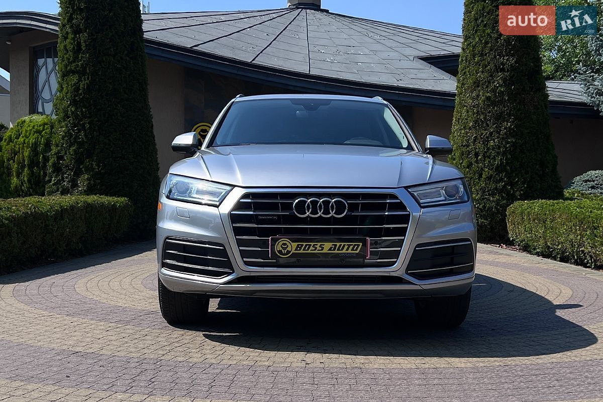 Audi Q5 2017 VIN WA1ANAFY3J2023586 фото оголошення 2 з 25