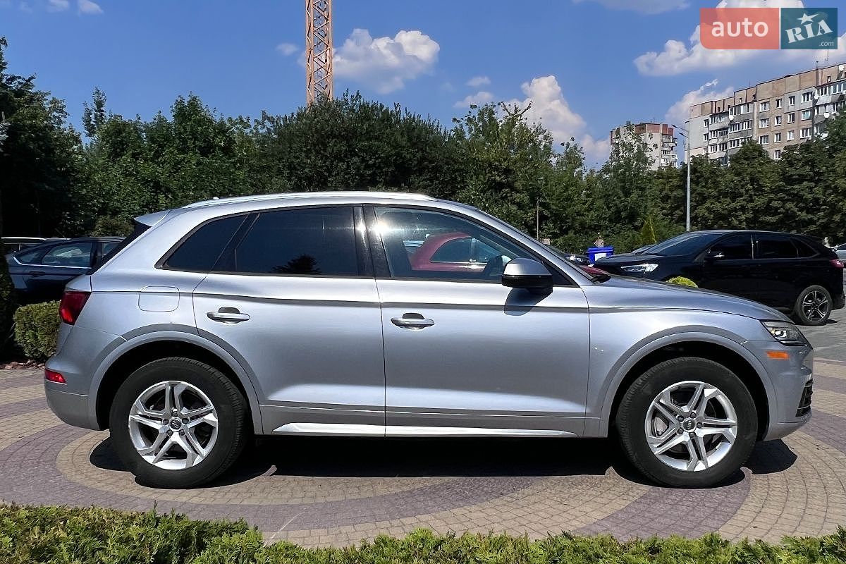Audi Q5 2017 VIN WA1ANAFY3J2023586 фото оголошення 8 з 25