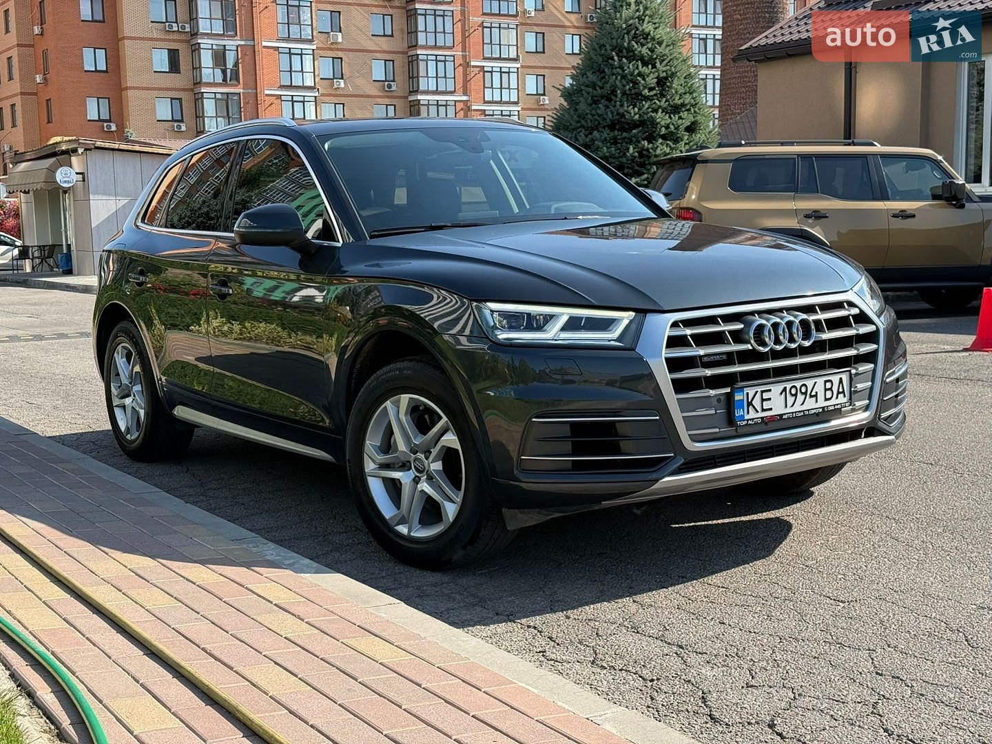 Audi Q5 2019 VIN WA1ANAFY8K2053216 фото оголошення 8 з 15