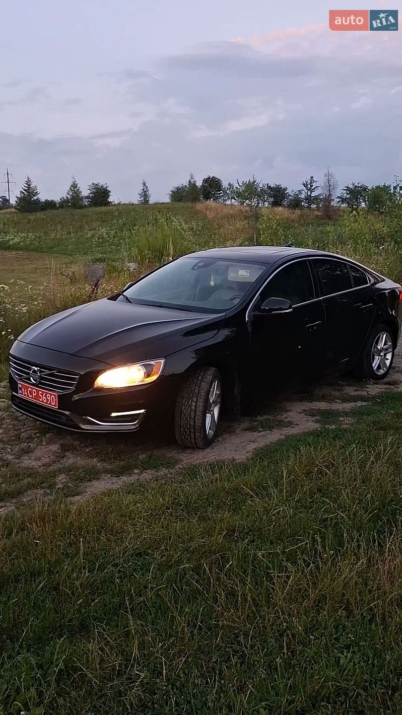 Volvo S60 2015 VIN YV140MFD4F1314783 фото оголошення 5 з 11