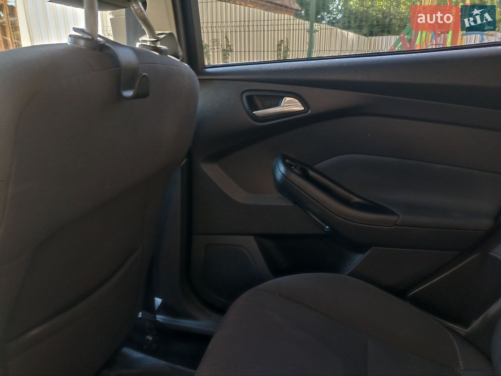 Ford Focus 2011 VIN WF0LXXGCBLBT68575 фото оголошення 8 з 42