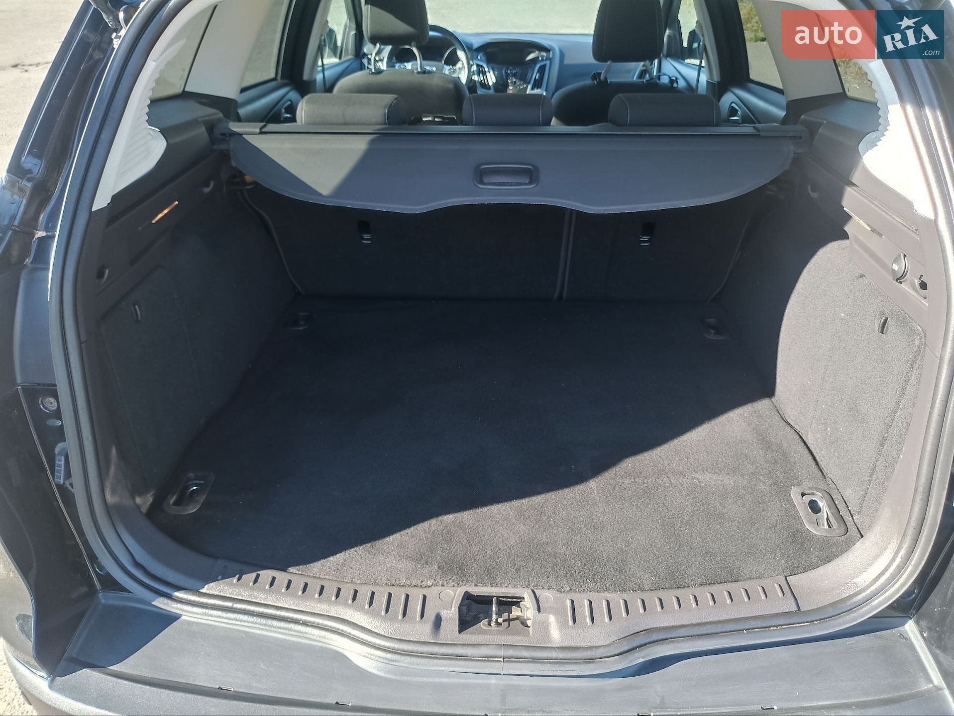 Ford Focus 2011 VIN WF0LXXGCBLBT68575 фото оголошення 37 з 42