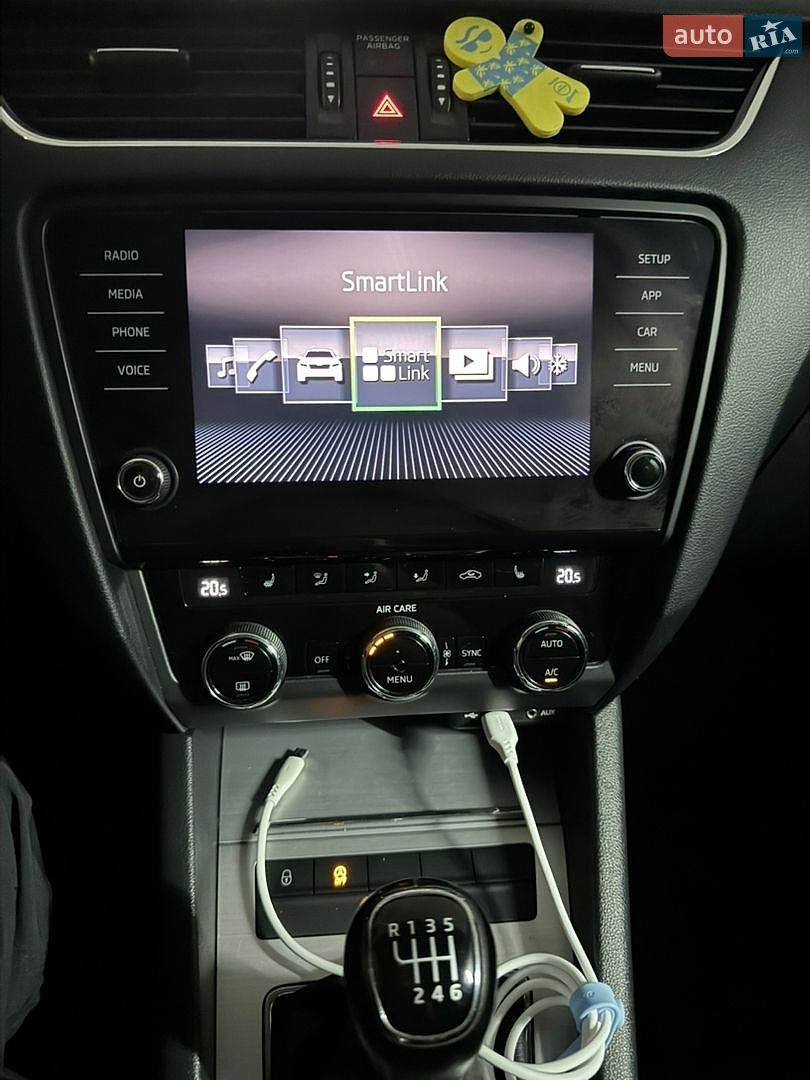 Skoda Octavia 2017 VIN TMBAC2NE0JB007175 фото оголошення 27 з 28