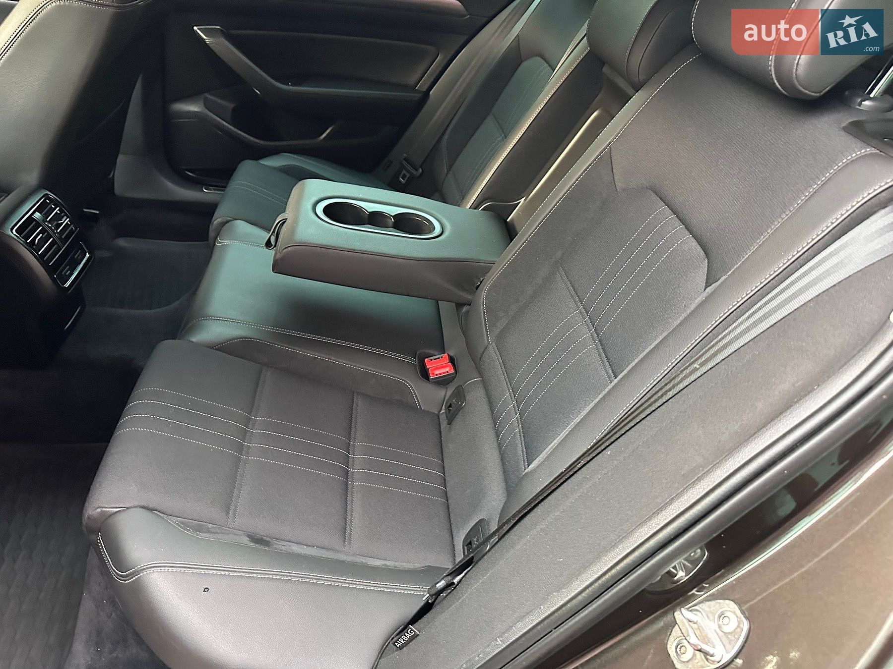 Volkswagen Passat Alltrack 2016 VIN WVWZZZ3CZGE204502 фото оголошення 42 з 91