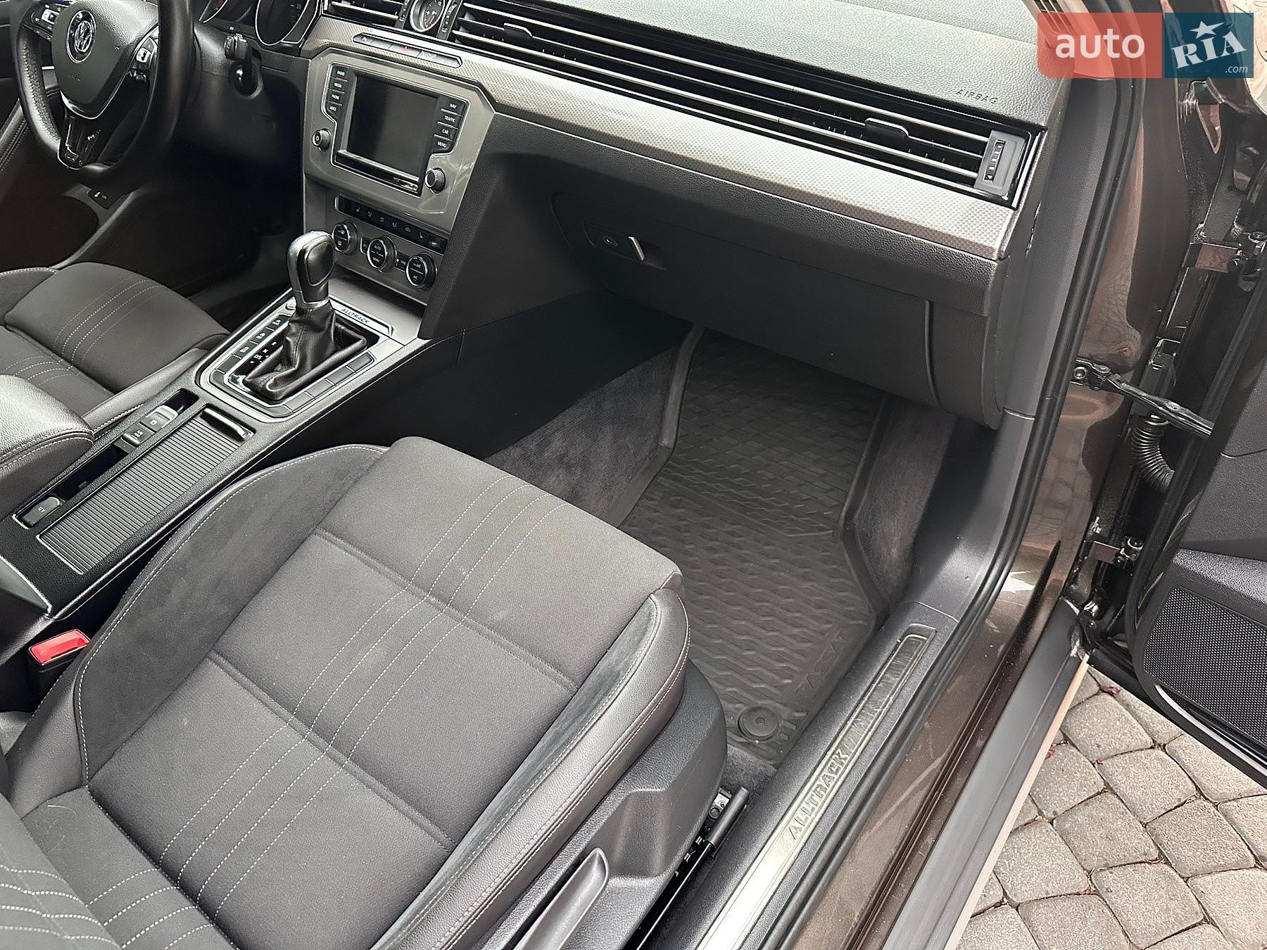 Volkswagen Passat Alltrack 2016 VIN WVWZZZ3CZGE204502 фото оголошення 62 з 91