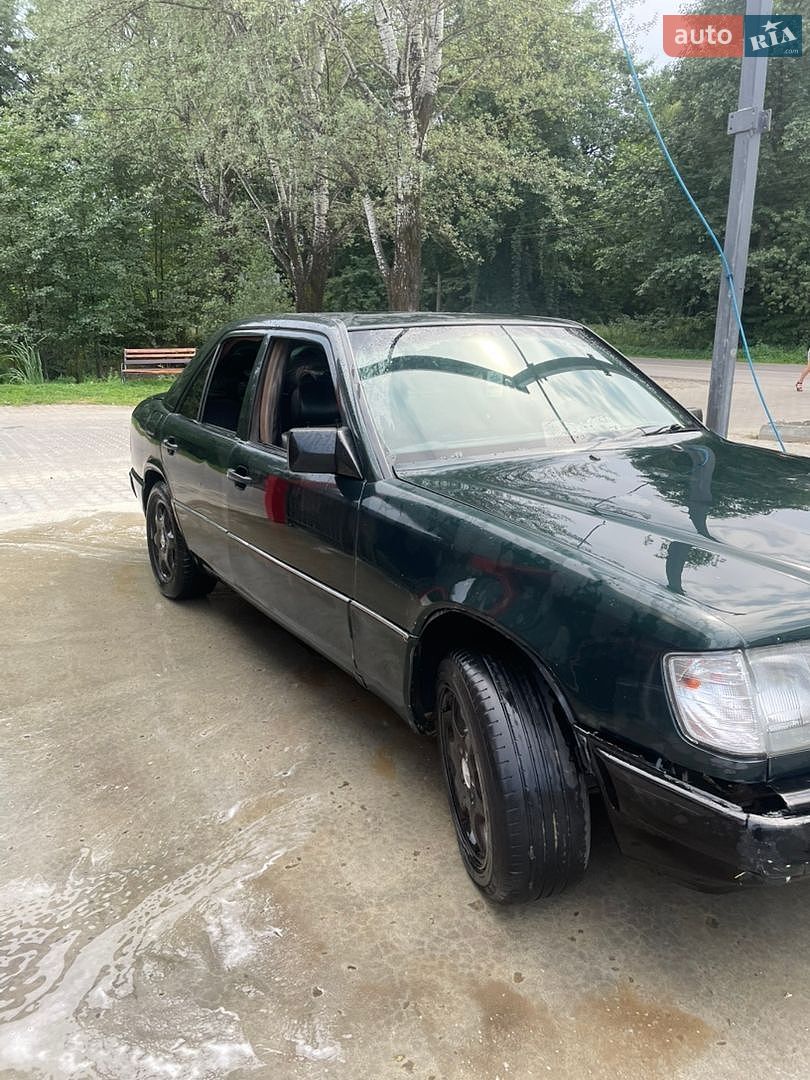 Mercedes-Benz E-Class 1985 VIN WDB1240231A115828 фото оголошення 5 з 13