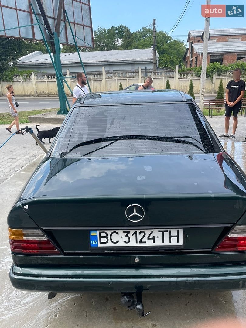 Mercedes-Benz E-Class 1985 VIN WDB1240231A115828 фото оголошення 8 з 13