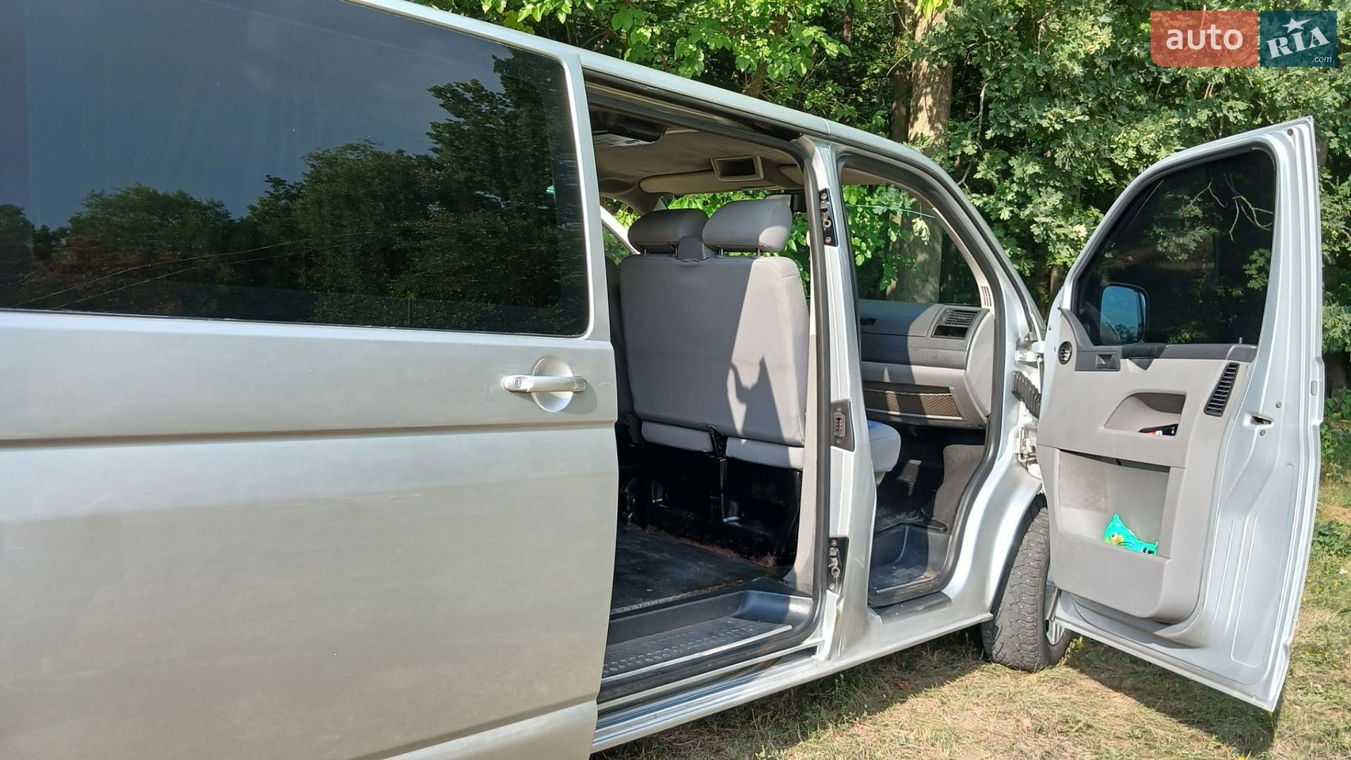 Volkswagen Caravelle 2006 VIN WV1ZZZ7HZ6H095518 фото оголошення 9 з 10