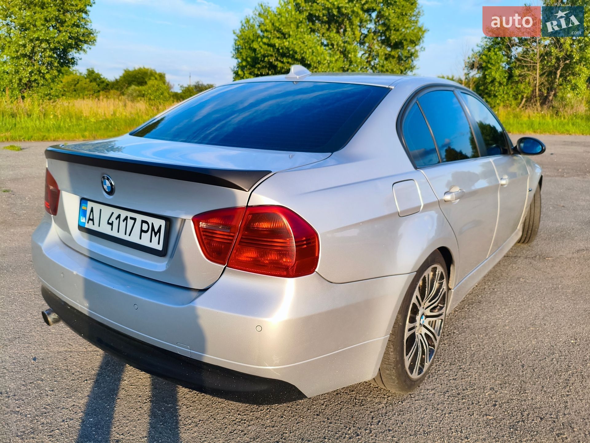 BMW 3 Series 2005 VIN WBAVC31080KU41373 фото оголошення 9 з 18