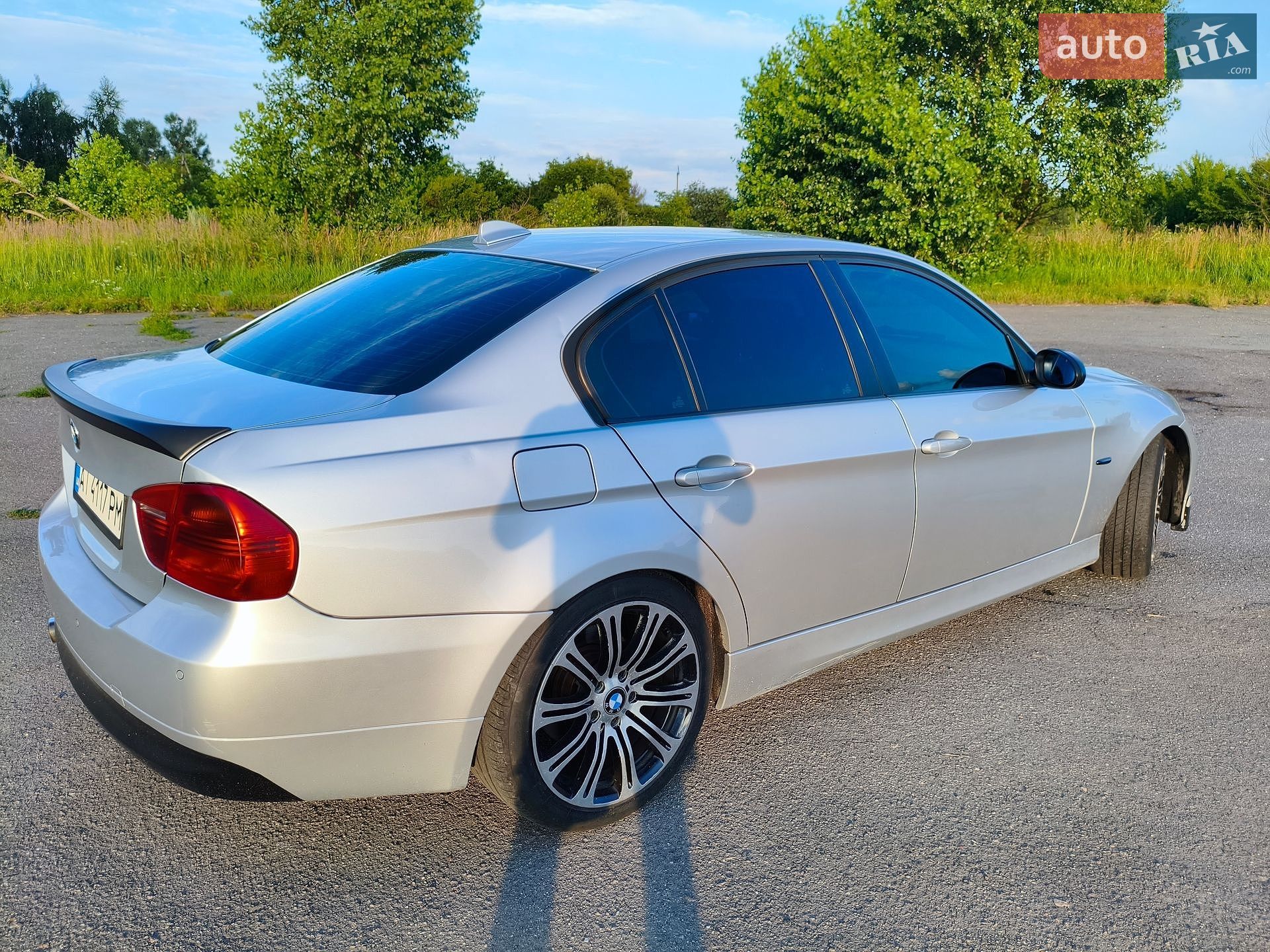 BMW 3 Series 2005 VIN WBAVC31080KU41373 фото оголошення 8 з 18