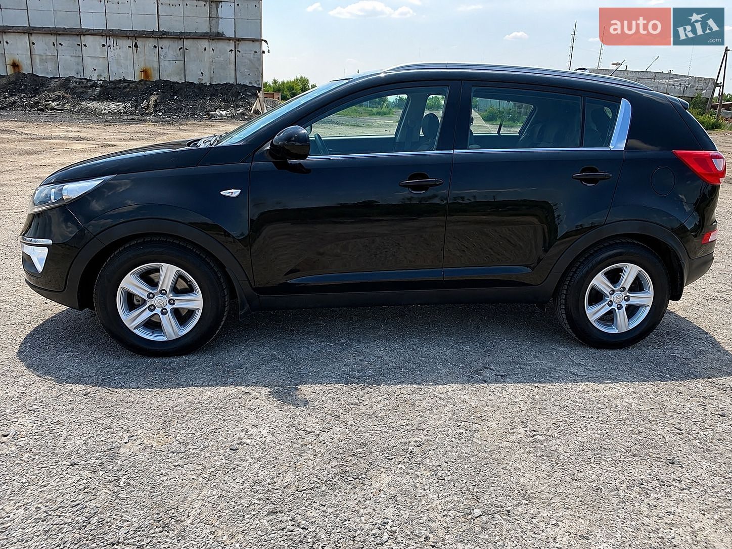 Kia Sportage 2015 VIN U5YPB815AFL789695 фото оголошення 3 з 9