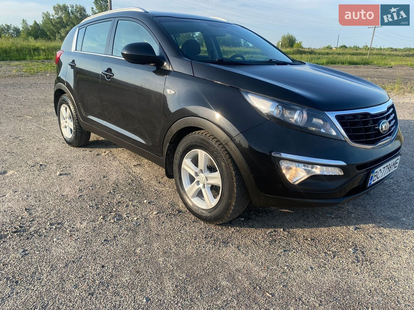 Kia Sportage 2015 VIN U5YPB815AFL789695 фото оголошення 2 з 9