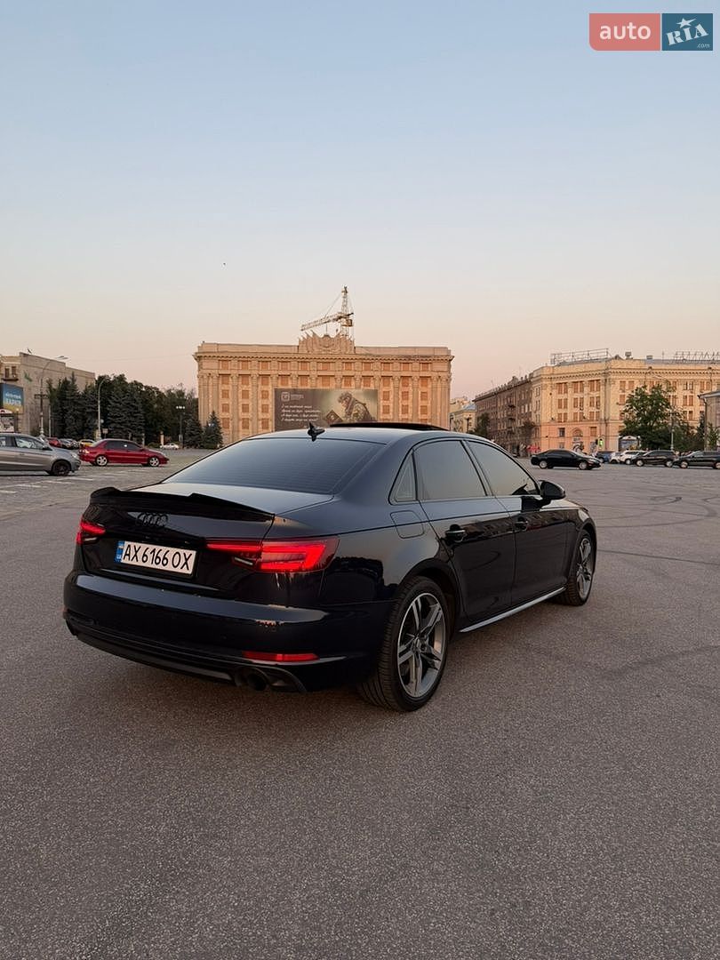 Audi A4 2018 VIN WAUENAF48JN015659 фото оголошення 6 з 20
